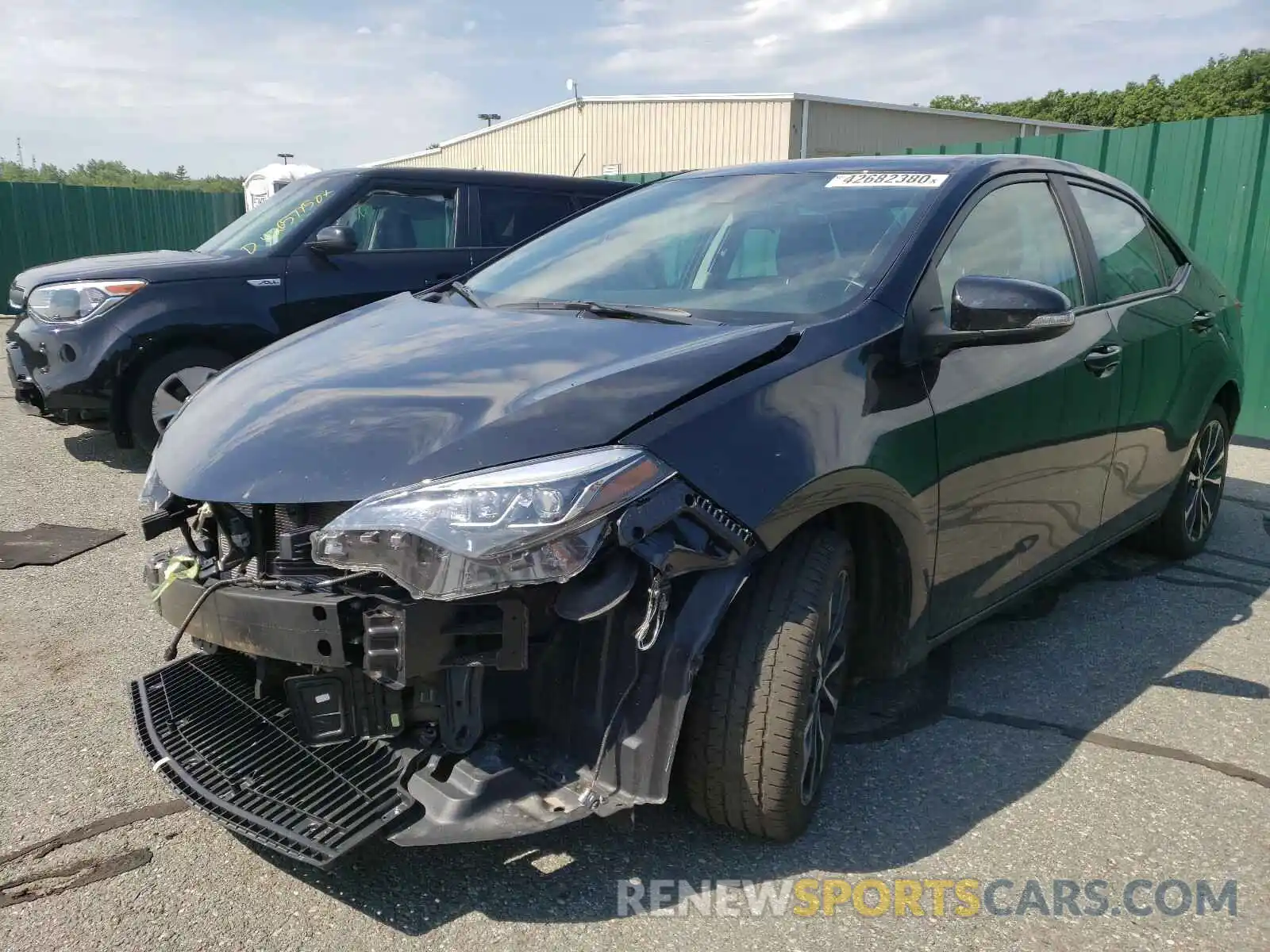 2 Photograph of a damaged car 2T1BURHE9KC139084 TOYOTA COROLLA 2019