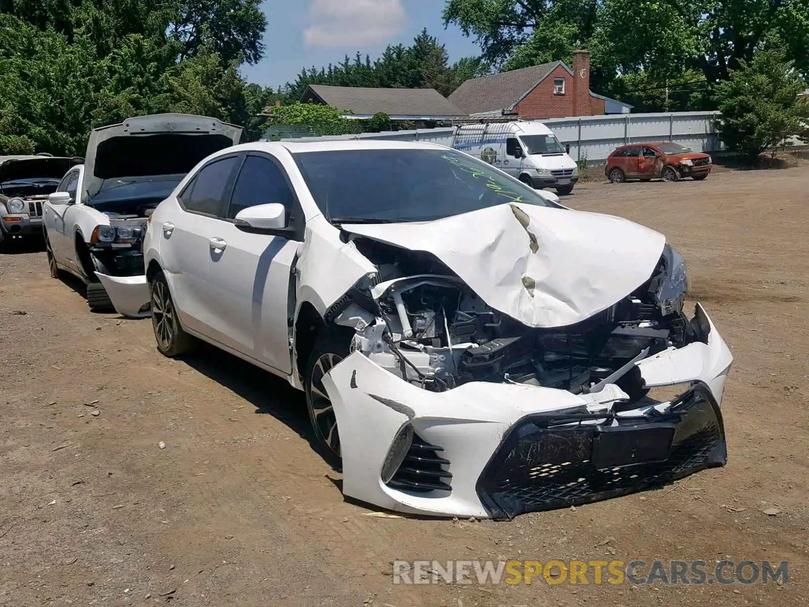 1 Photograph of a damaged car 2T1BURHE9KC139859 TOYOTA COROLLA 2019