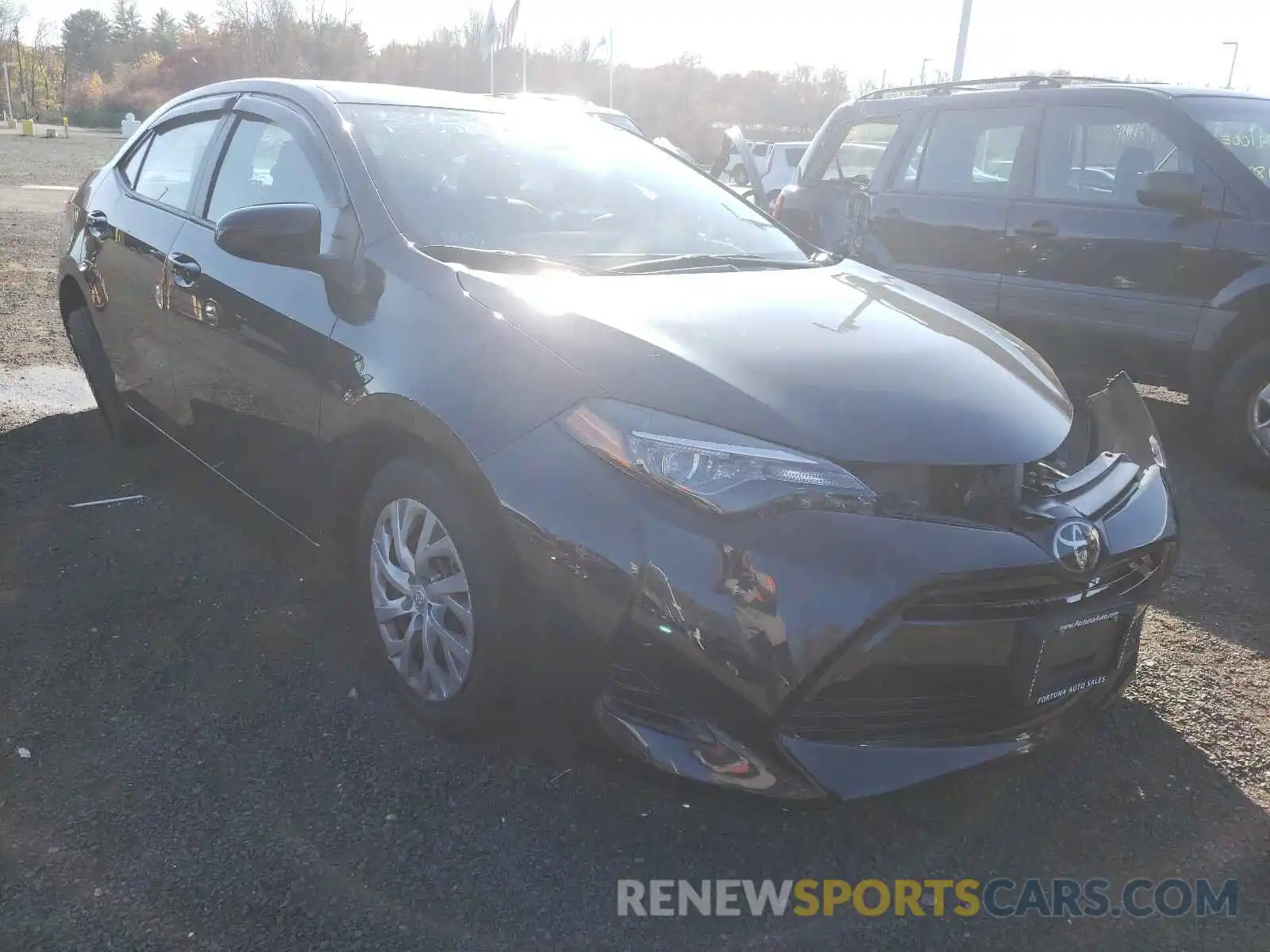 1 Photograph of a damaged car 2T1BURHE9KC140316 TOYOTA COROLLA 2019