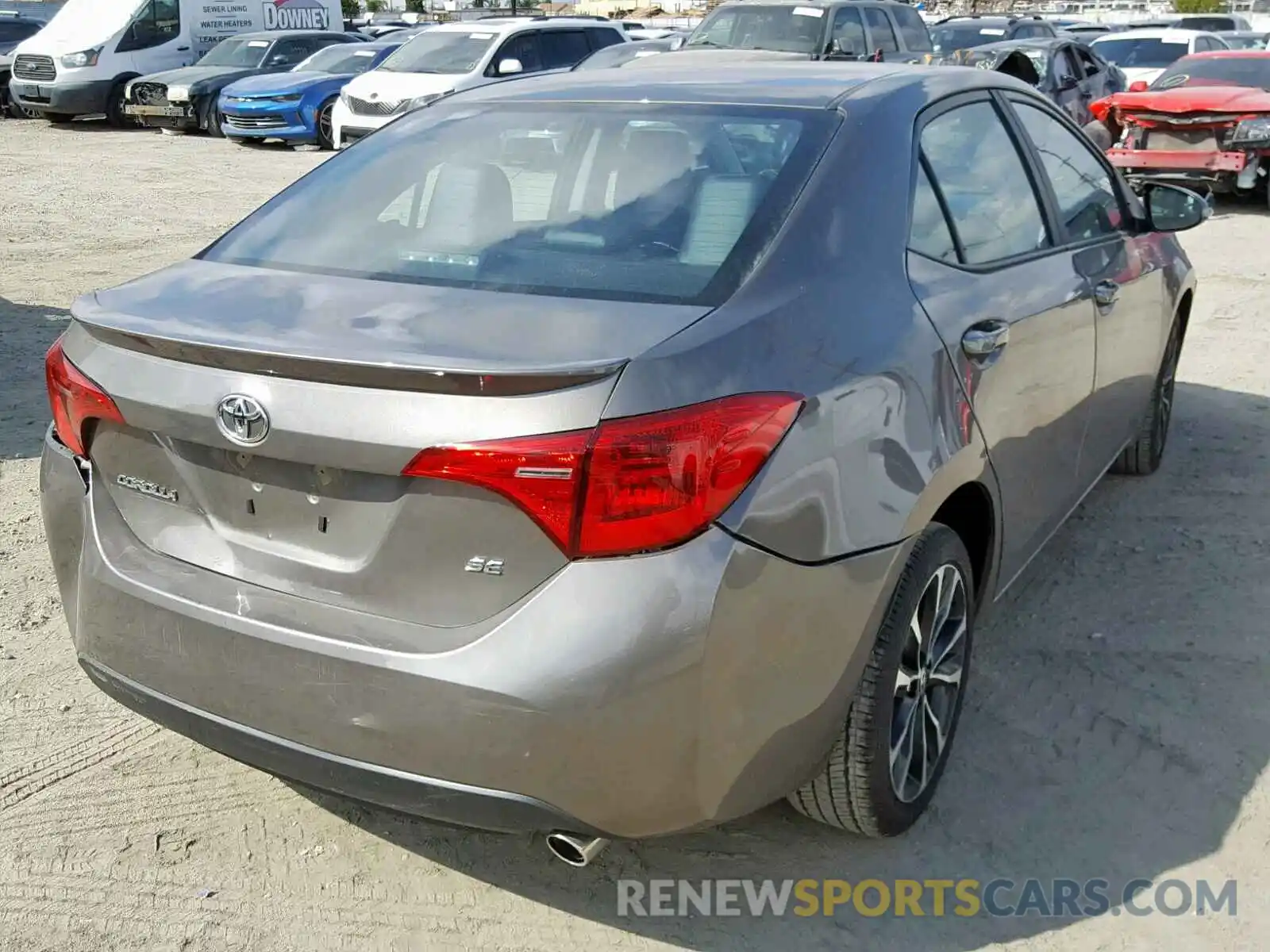 4 Photograph of a damaged car 2T1BURHE9KC140638 TOYOTA COROLLA 2019