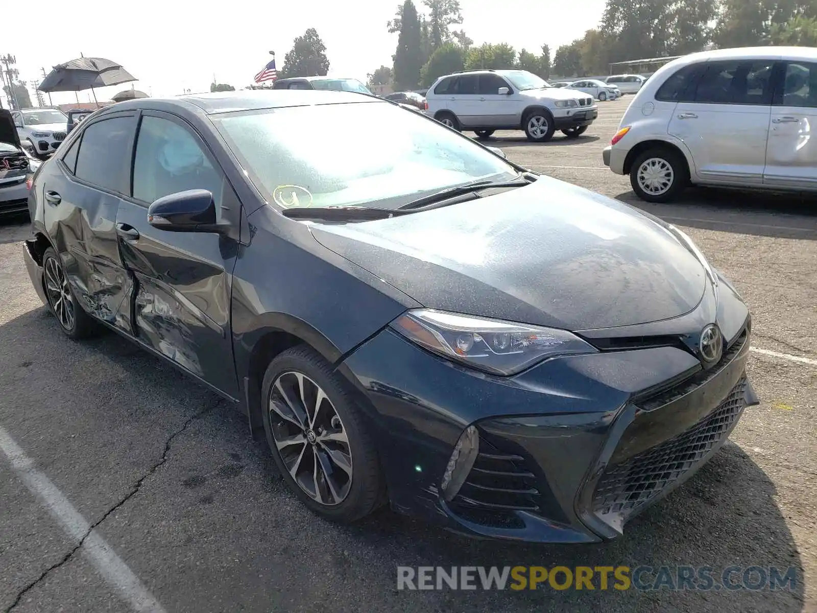 1 Photograph of a damaged car 2T1BURHE9KC143085 TOYOTA COROLLA 2019