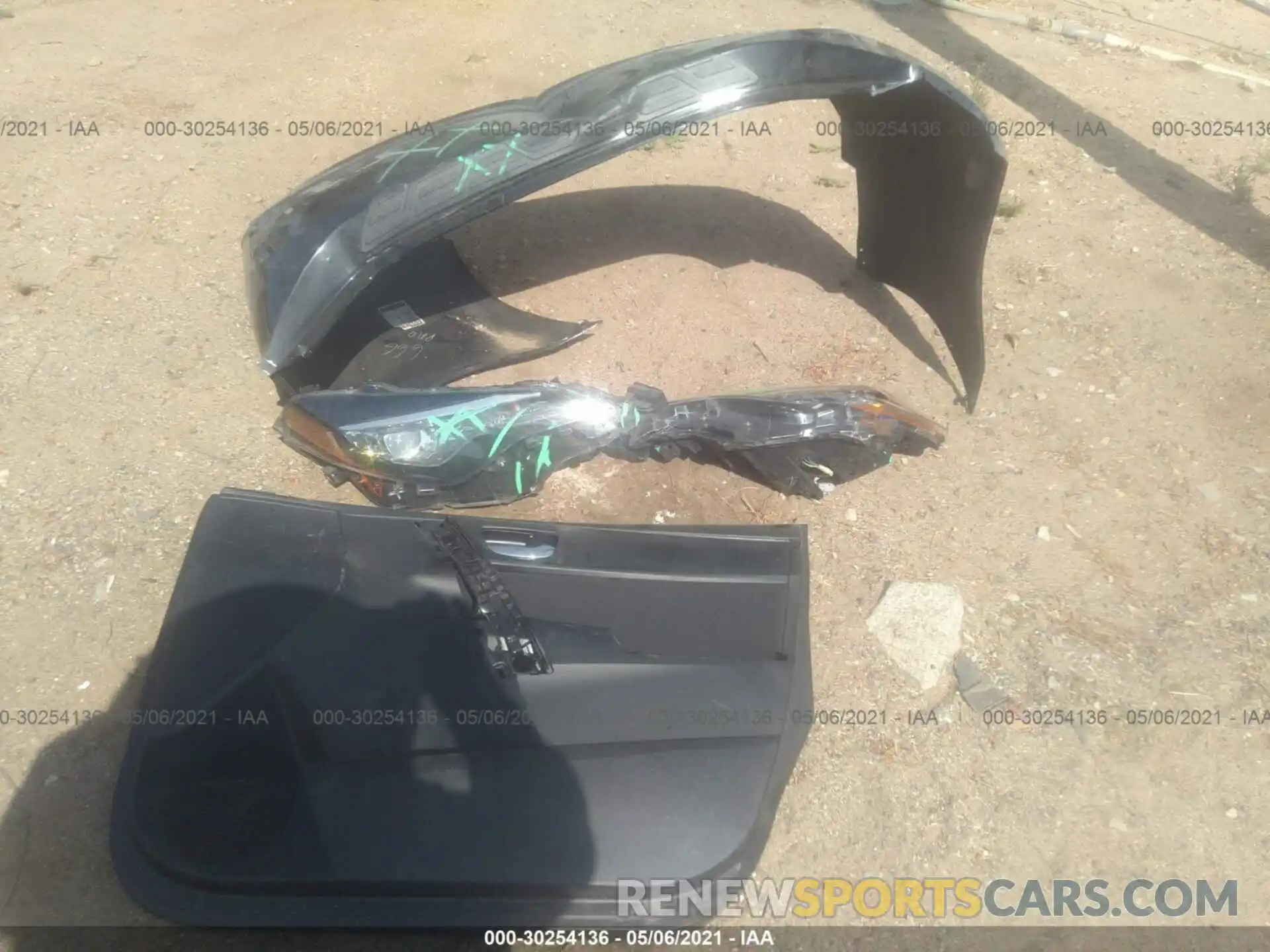 12 Photograph of a damaged car 2T1BURHE9KC144088 TOYOTA COROLLA 2019