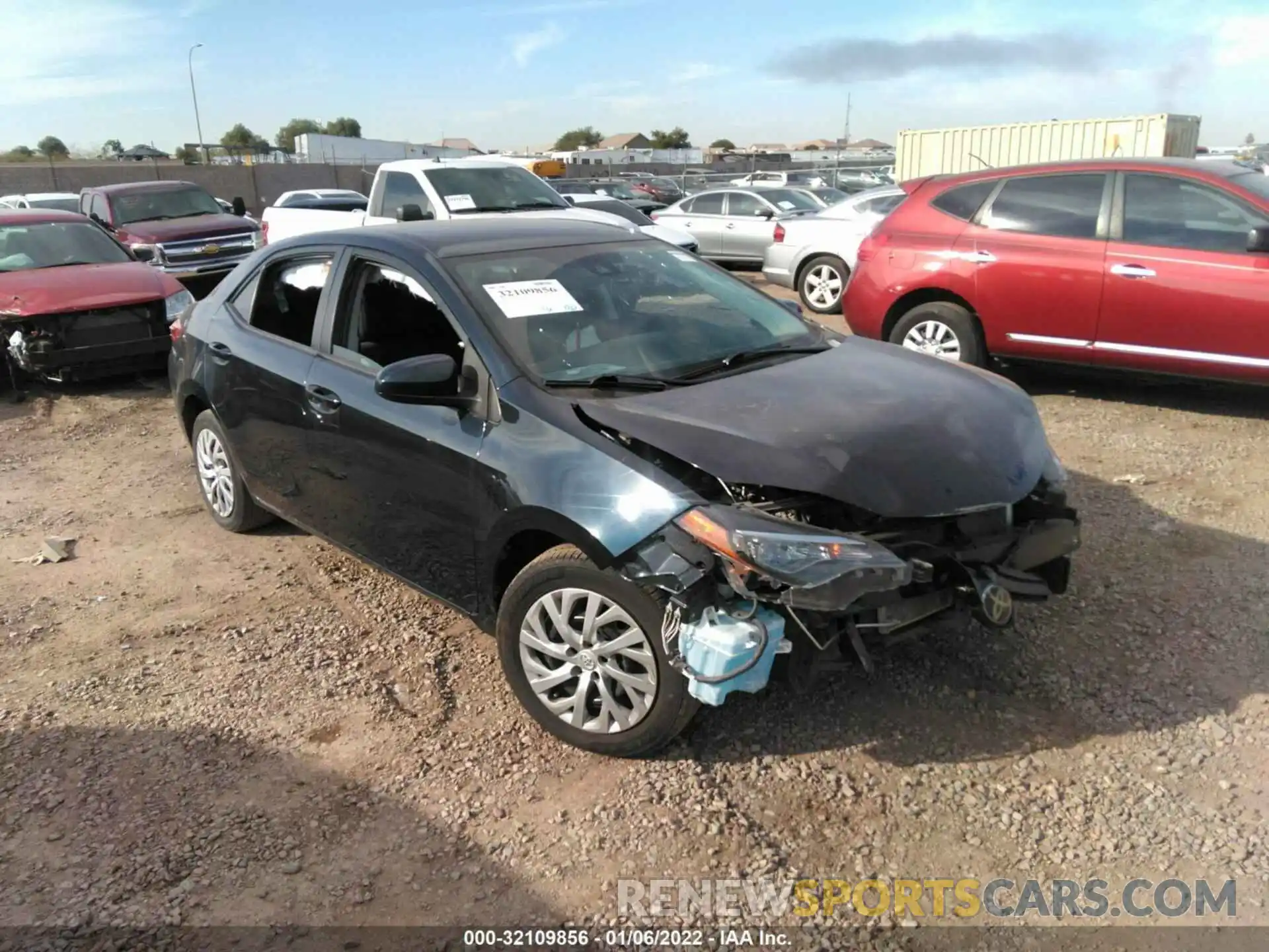 1 Photograph of a damaged car 2T1BURHE9KC144334 TOYOTA COROLLA 2019