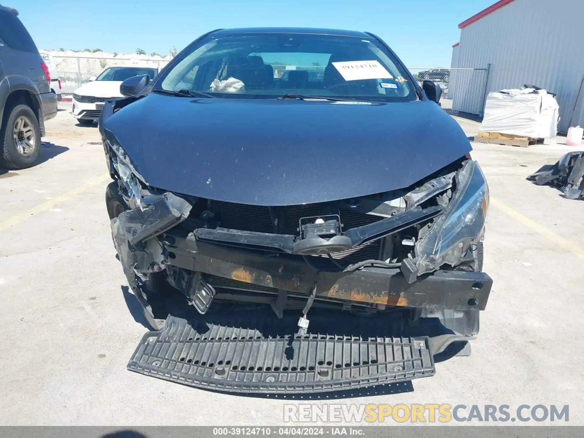 19 Photograph of a damaged car 2T1BURHE9KC144527 TOYOTA COROLLA 2019