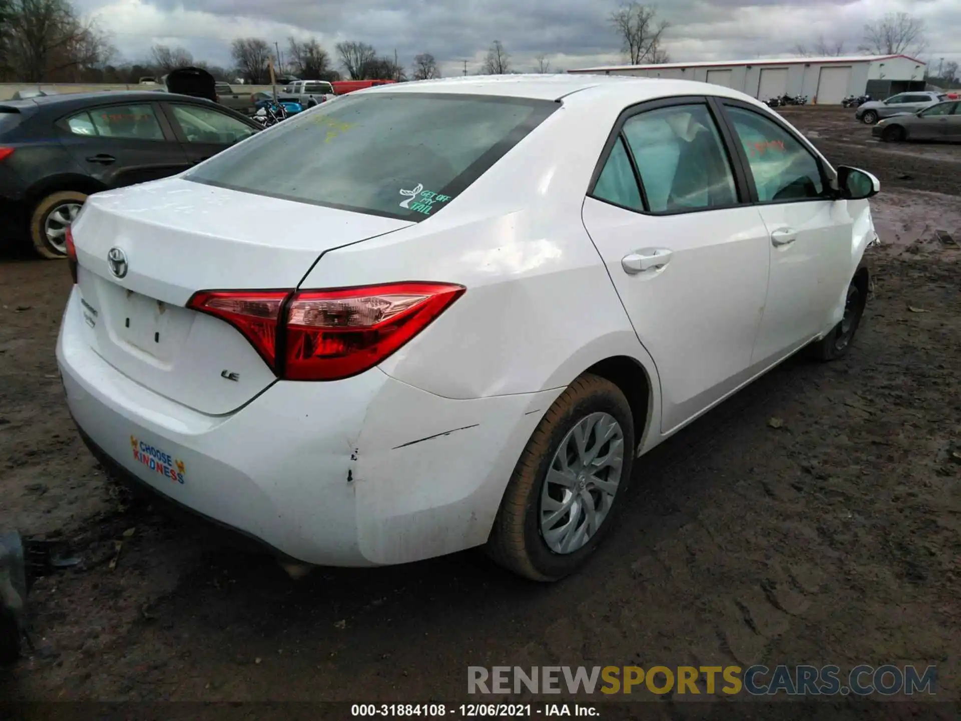 4 Photograph of a damaged car 2T1BURHE9KC146357 TOYOTA COROLLA 2019