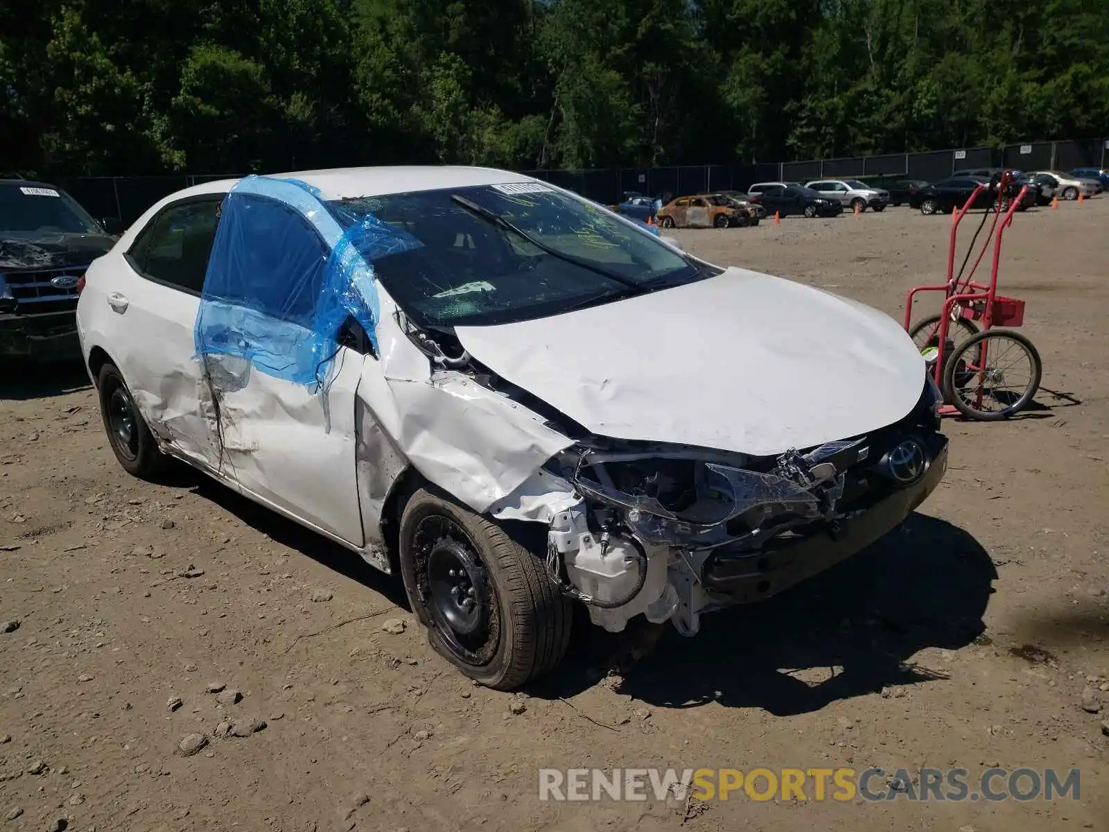 1 Photograph of a damaged car 2T1BURHE9KC146620 TOYOTA COROLLA 2019