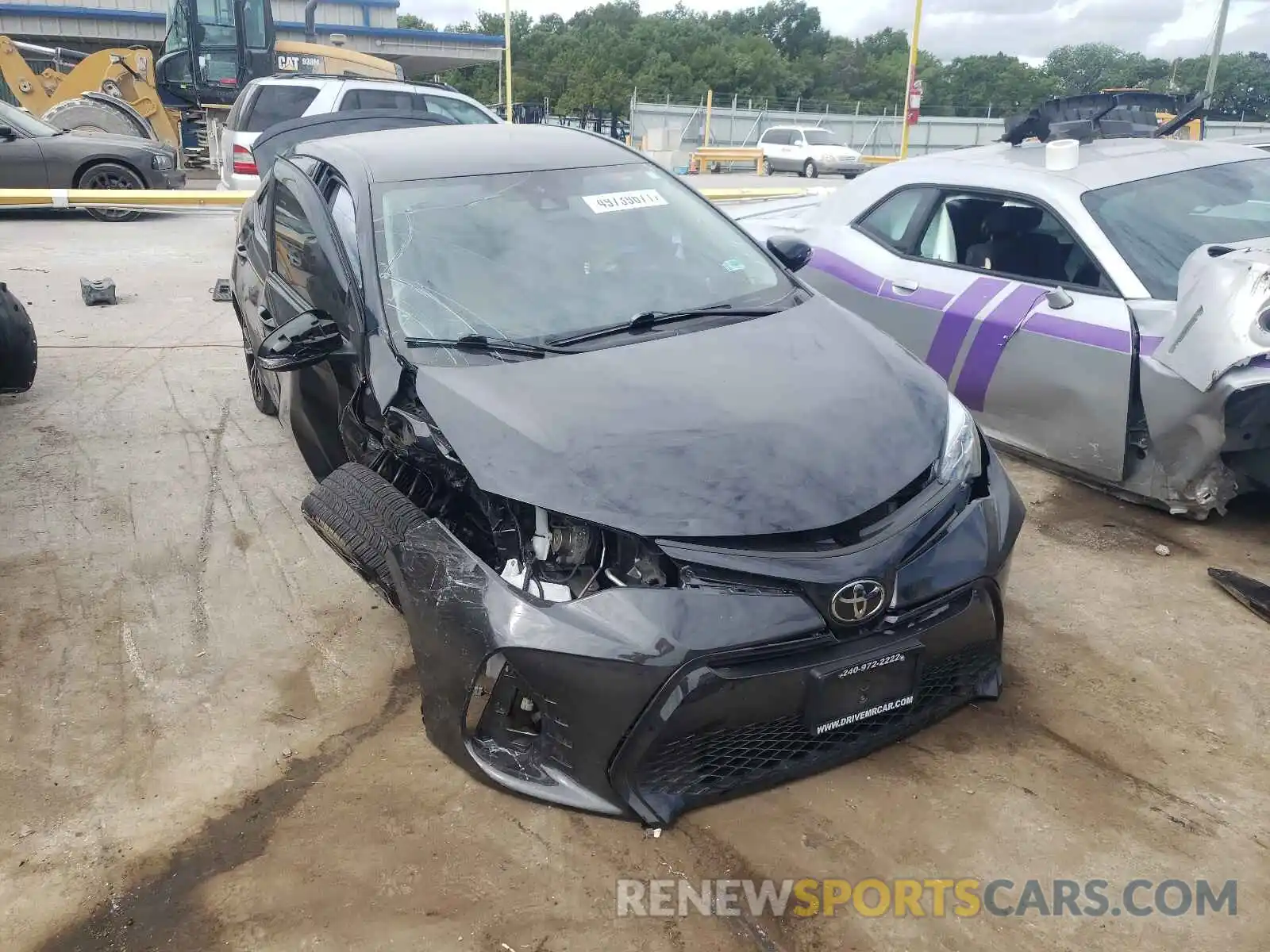 9 Photograph of a damaged car 2T1BURHE9KC147427 TOYOTA COROLLA 2019