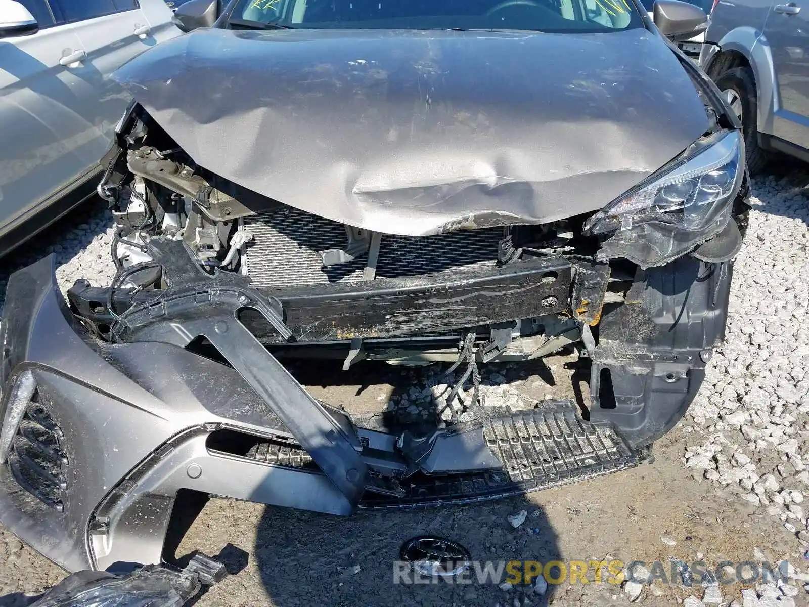 9 Photograph of a damaged car 2T1BURHE9KC148108 TOYOTA COROLLA 2019