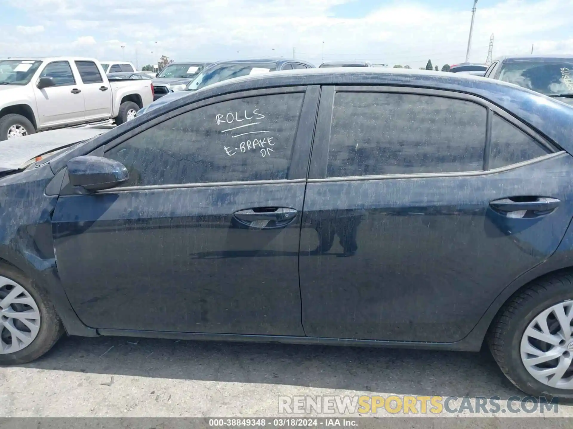 14 Photograph of a damaged car 2T1BURHE9KC149890 TOYOTA COROLLA 2019