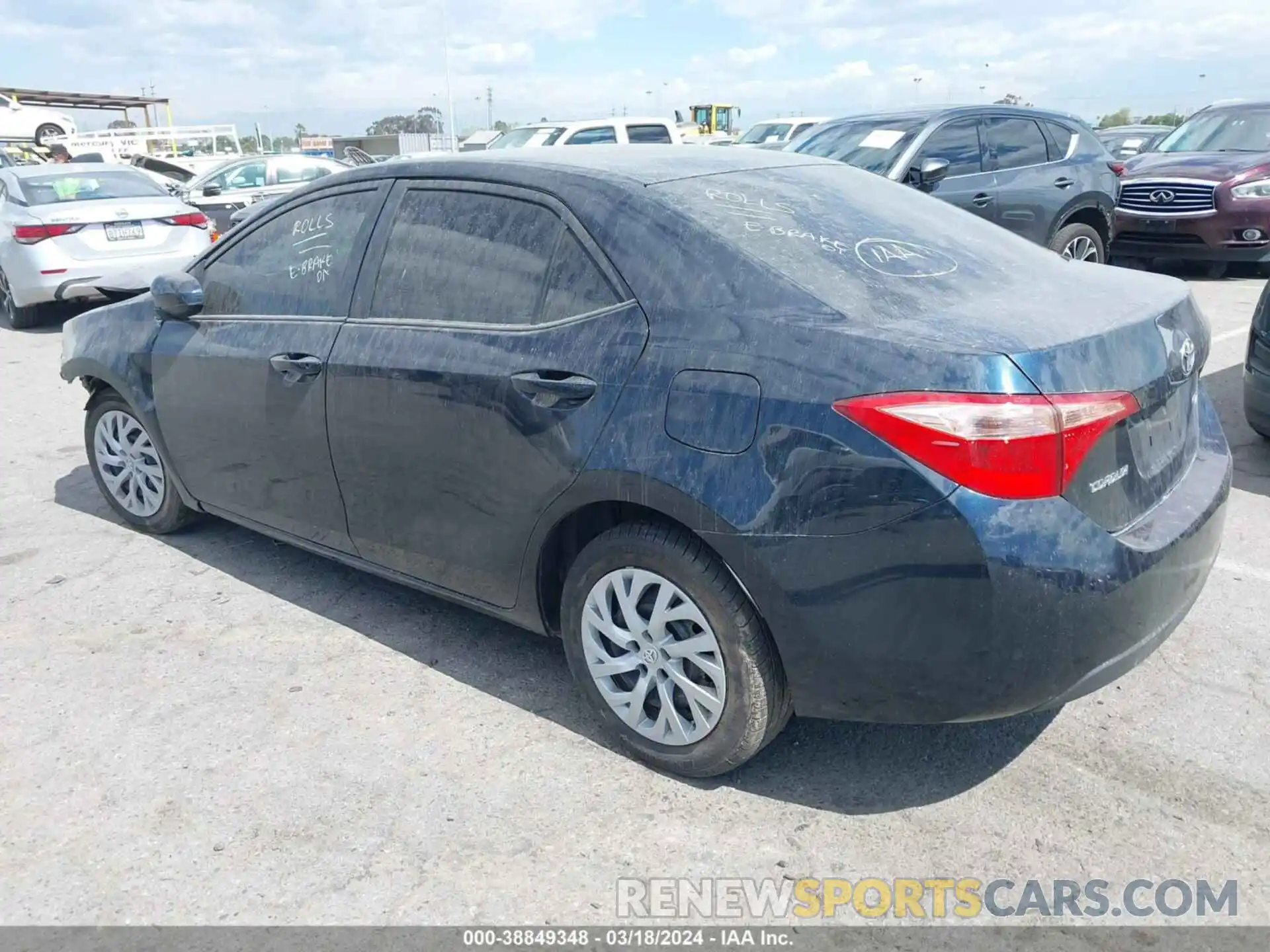 3 Photograph of a damaged car 2T1BURHE9KC149890 TOYOTA COROLLA 2019