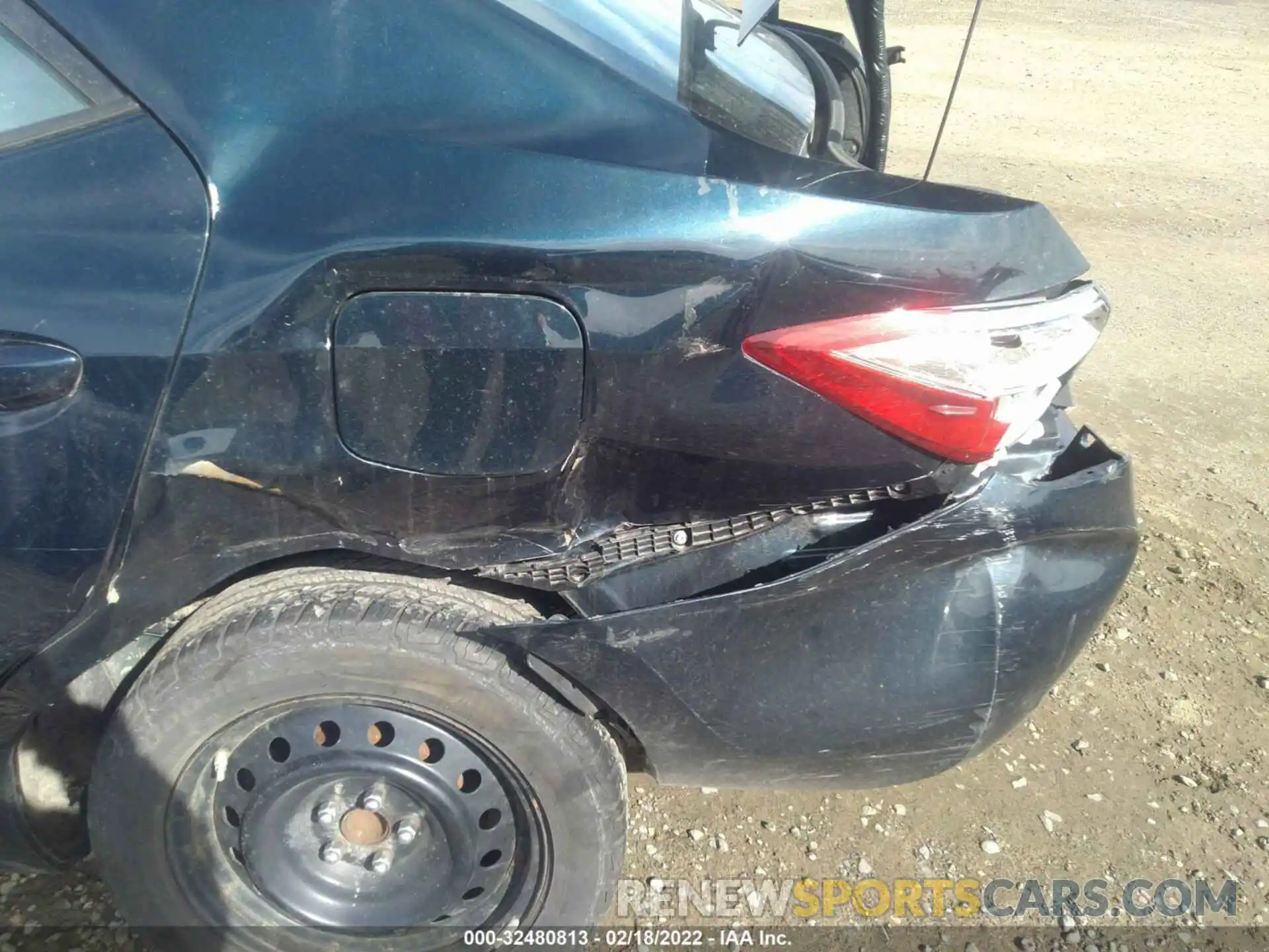 5 Photograph of a damaged car 2T1BURHE9KC150344 TOYOTA COROLLA 2019