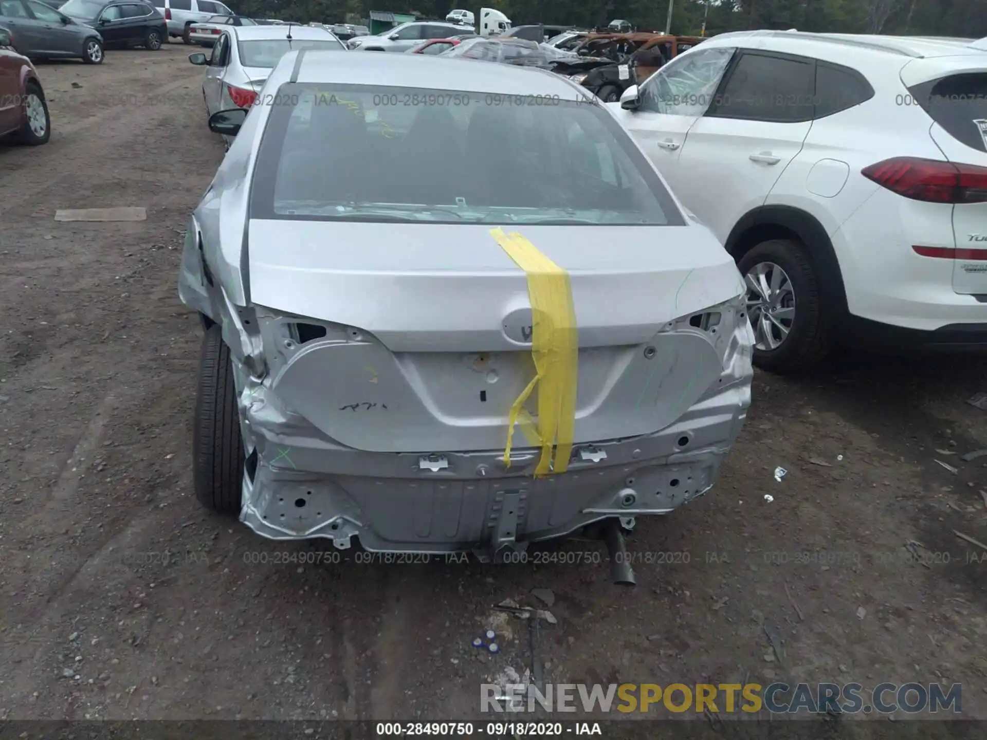 6 Photograph of a damaged car 2T1BURHE9KC152675 TOYOTA COROLLA 2019