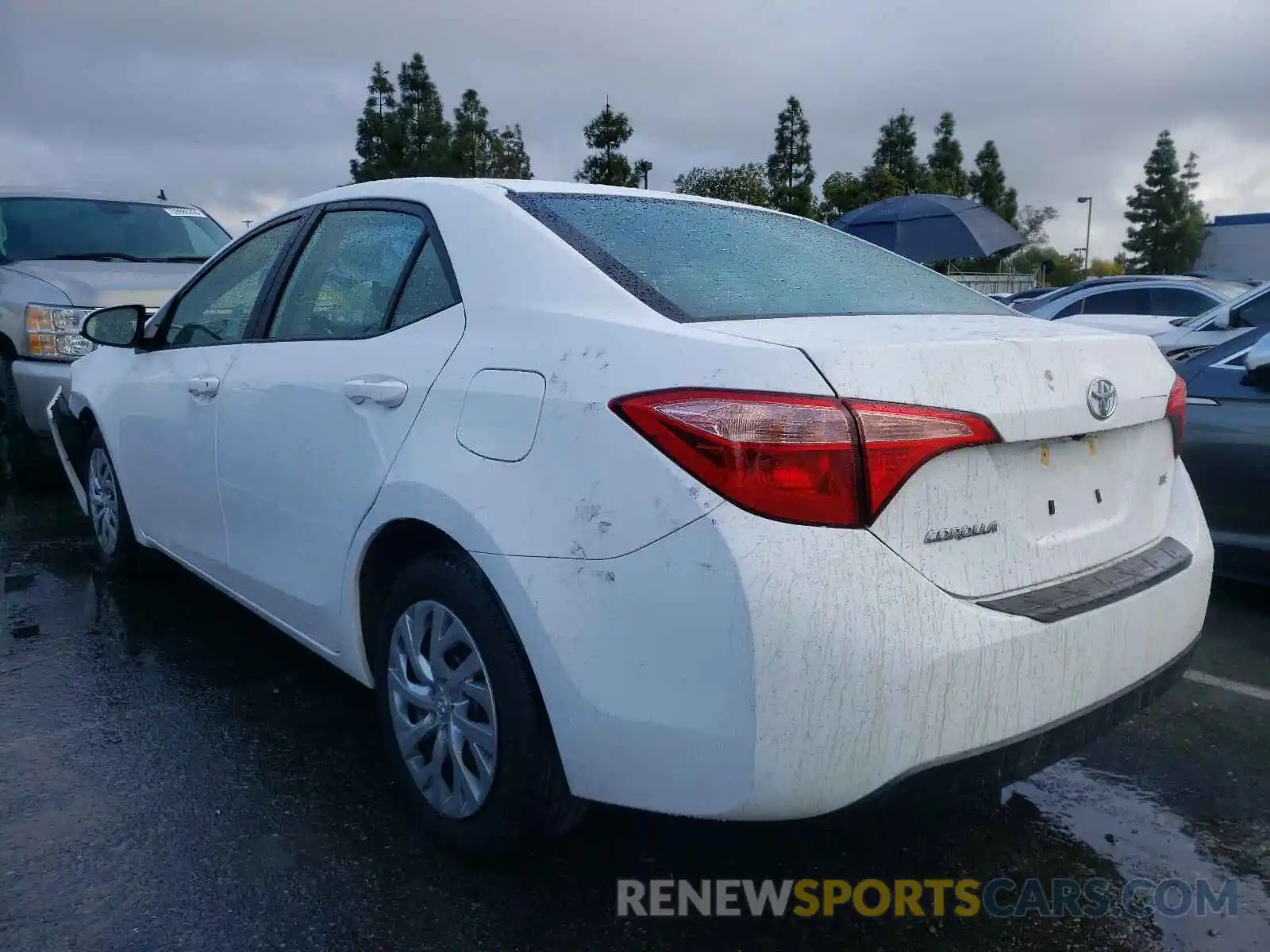 3 Photograph of a damaged car 2T1BURHE9KC154541 TOYOTA COROLLA 2019