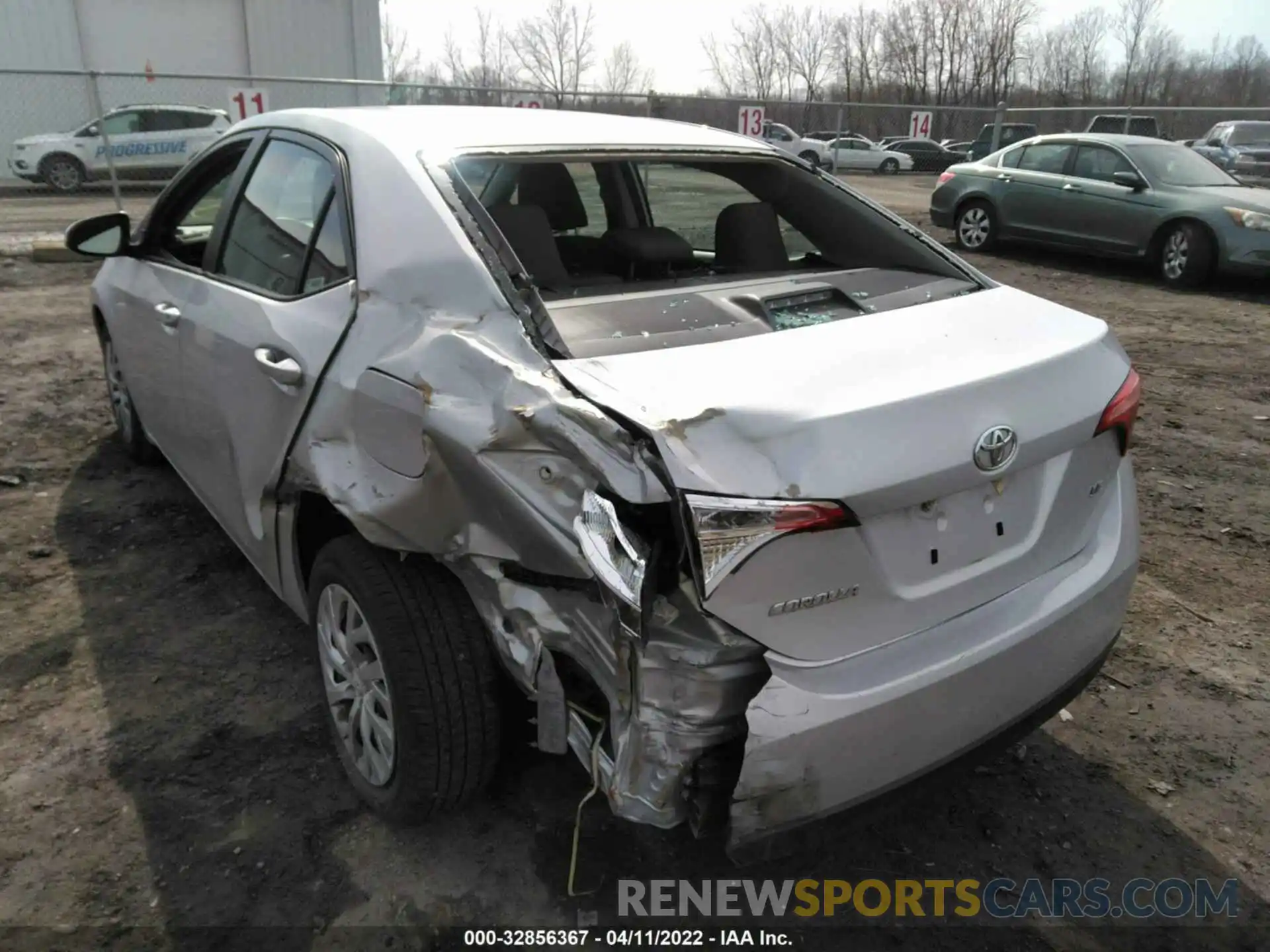 6 Photograph of a damaged car 2T1BURHE9KC154667 TOYOTA COROLLA 2019