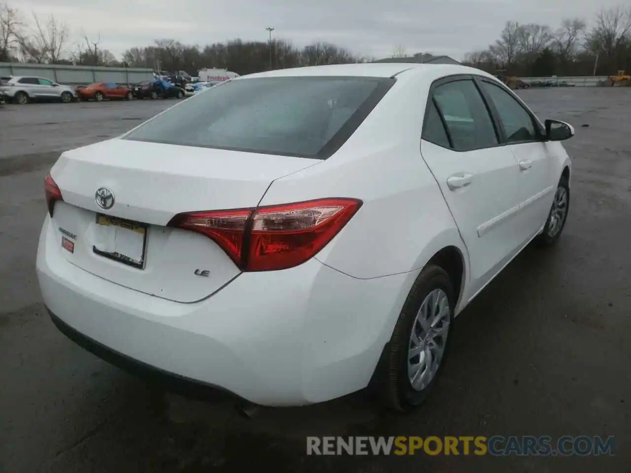 4 Photograph of a damaged car 2T1BURHE9KC155124 TOYOTA COROLLA 2019