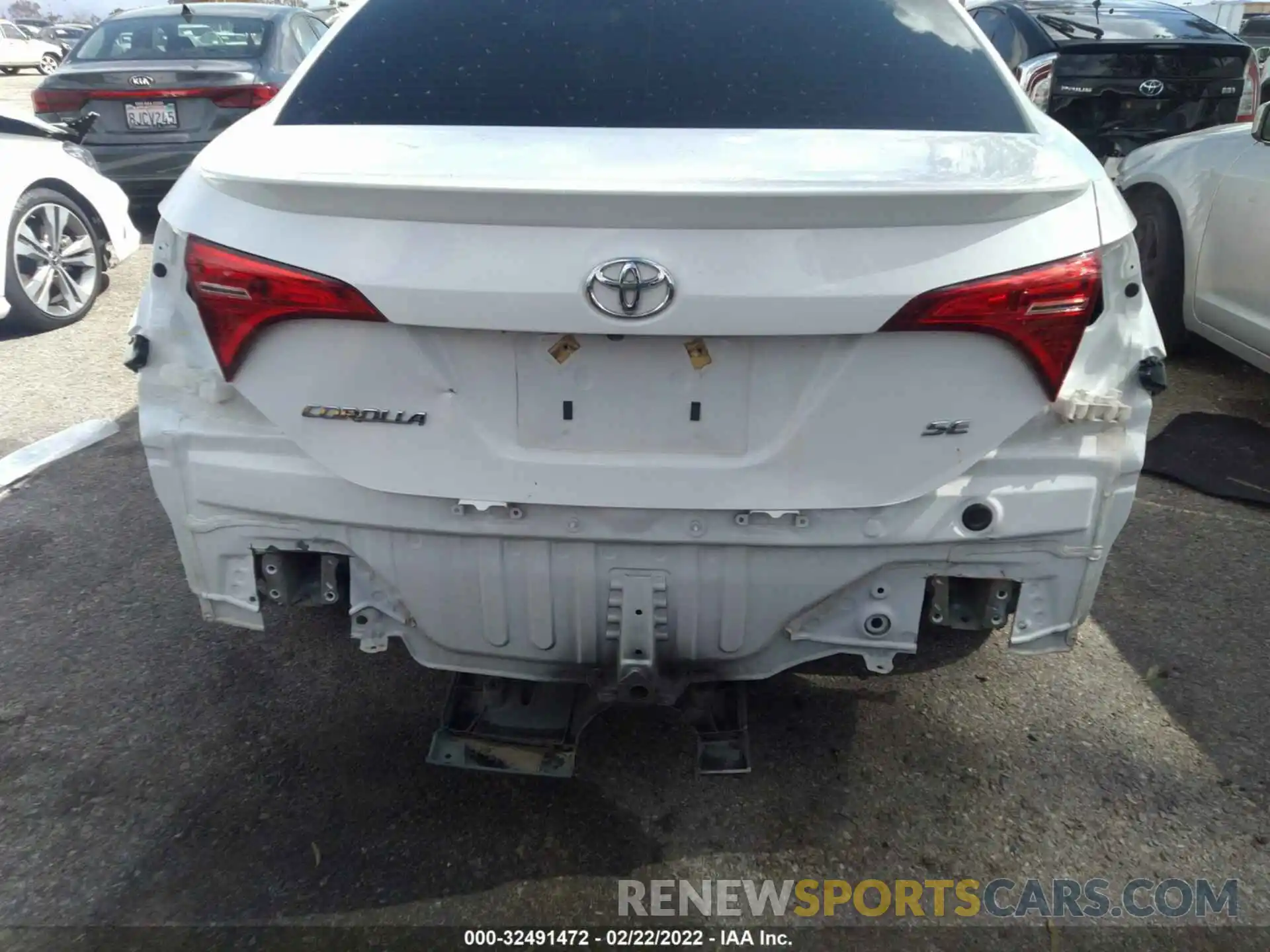 6 Photograph of a damaged car 2T1BURHE9KC155639 TOYOTA COROLLA 2019