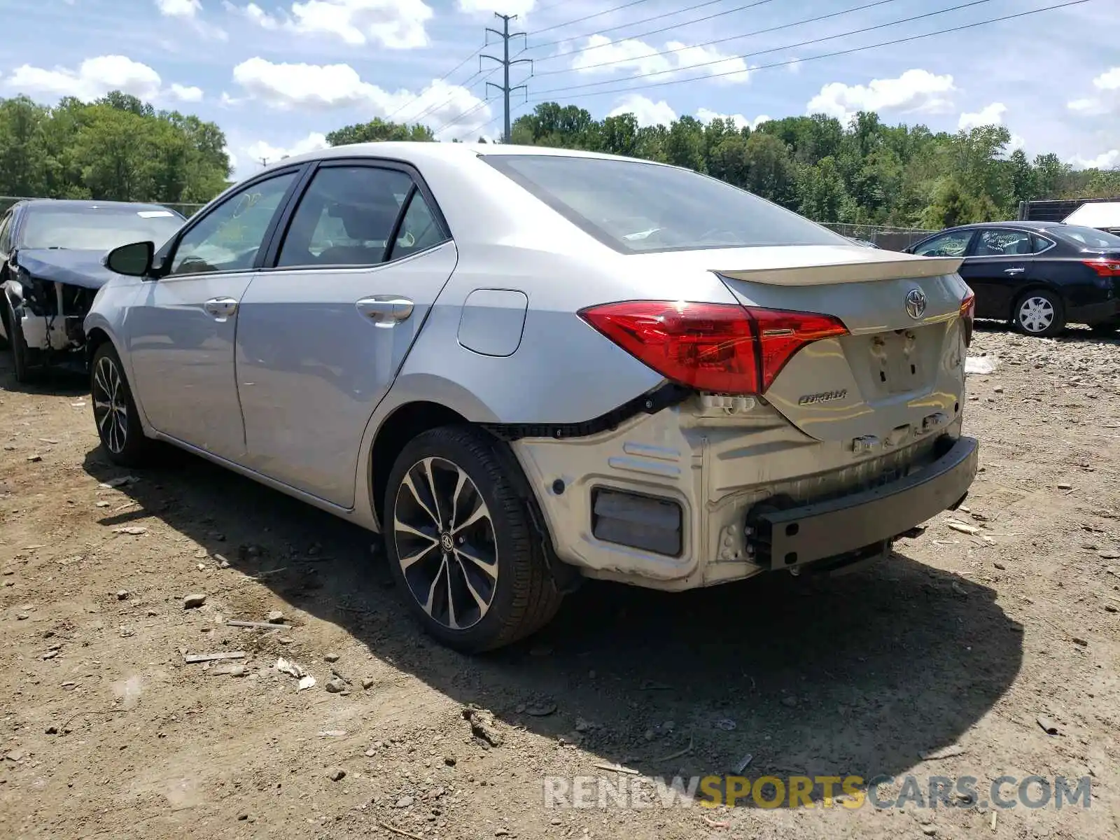 3 Photograph of a damaged car 2T1BURHE9KC155852 TOYOTA COROLLA 2019