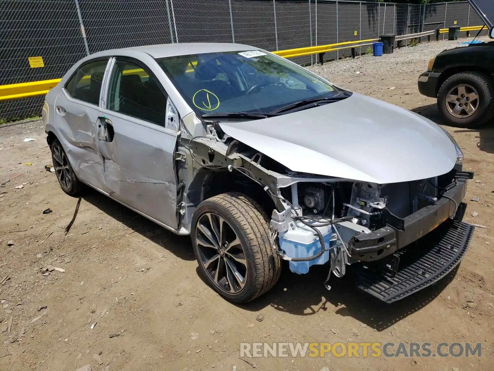 9 Photograph of a damaged car 2T1BURHE9KC155852 TOYOTA COROLLA 2019