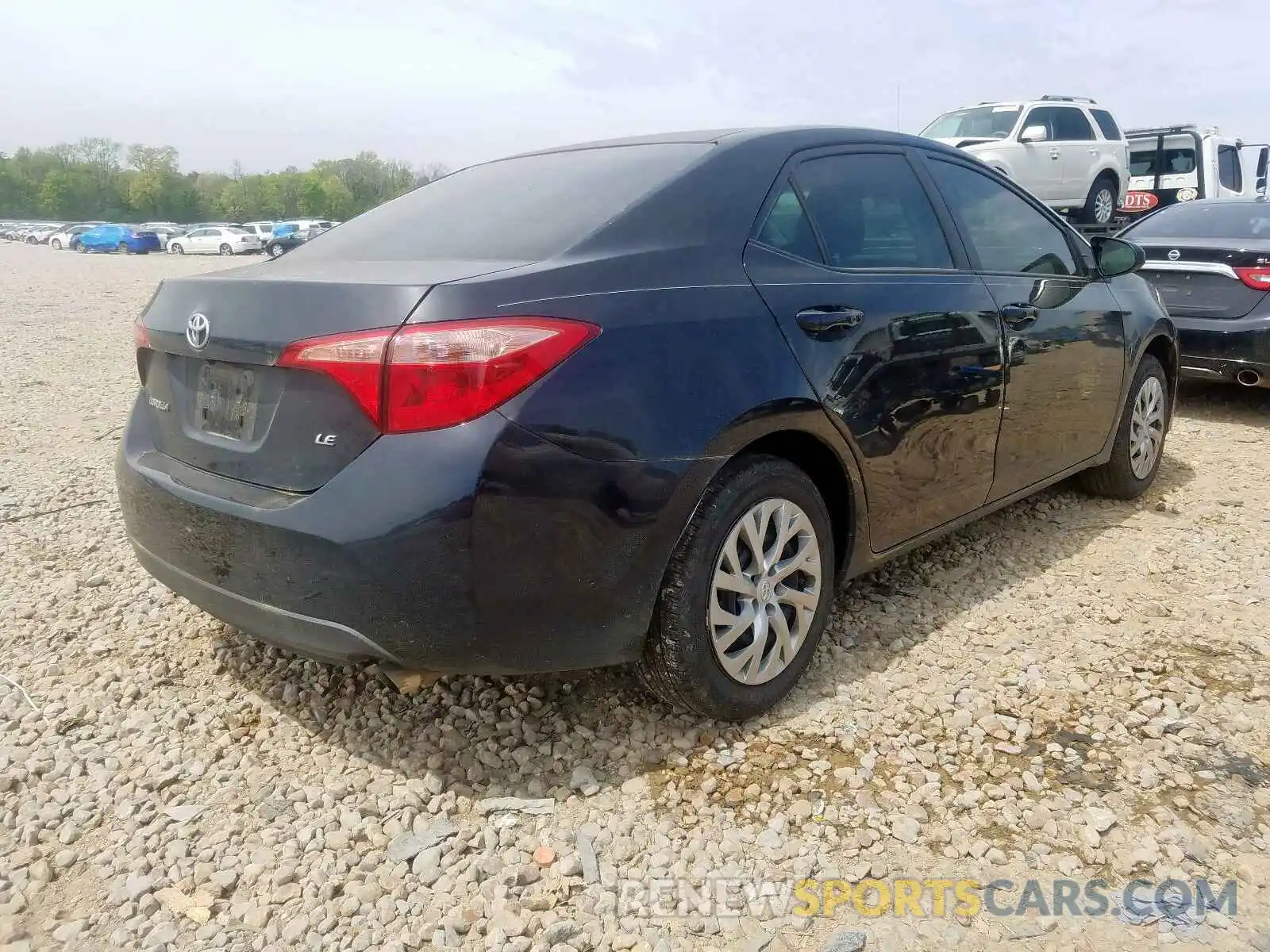 4 Photograph of a damaged car 2T1BURHE9KC156841 TOYOTA COROLLA 2019