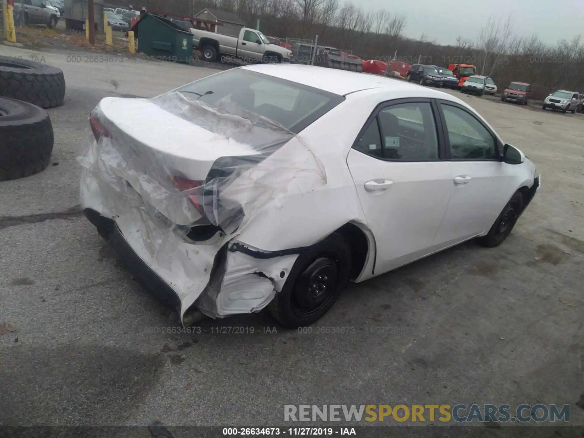 4 Photograph of a damaged car 2T1BURHE9KC156998 TOYOTA COROLLA 2019