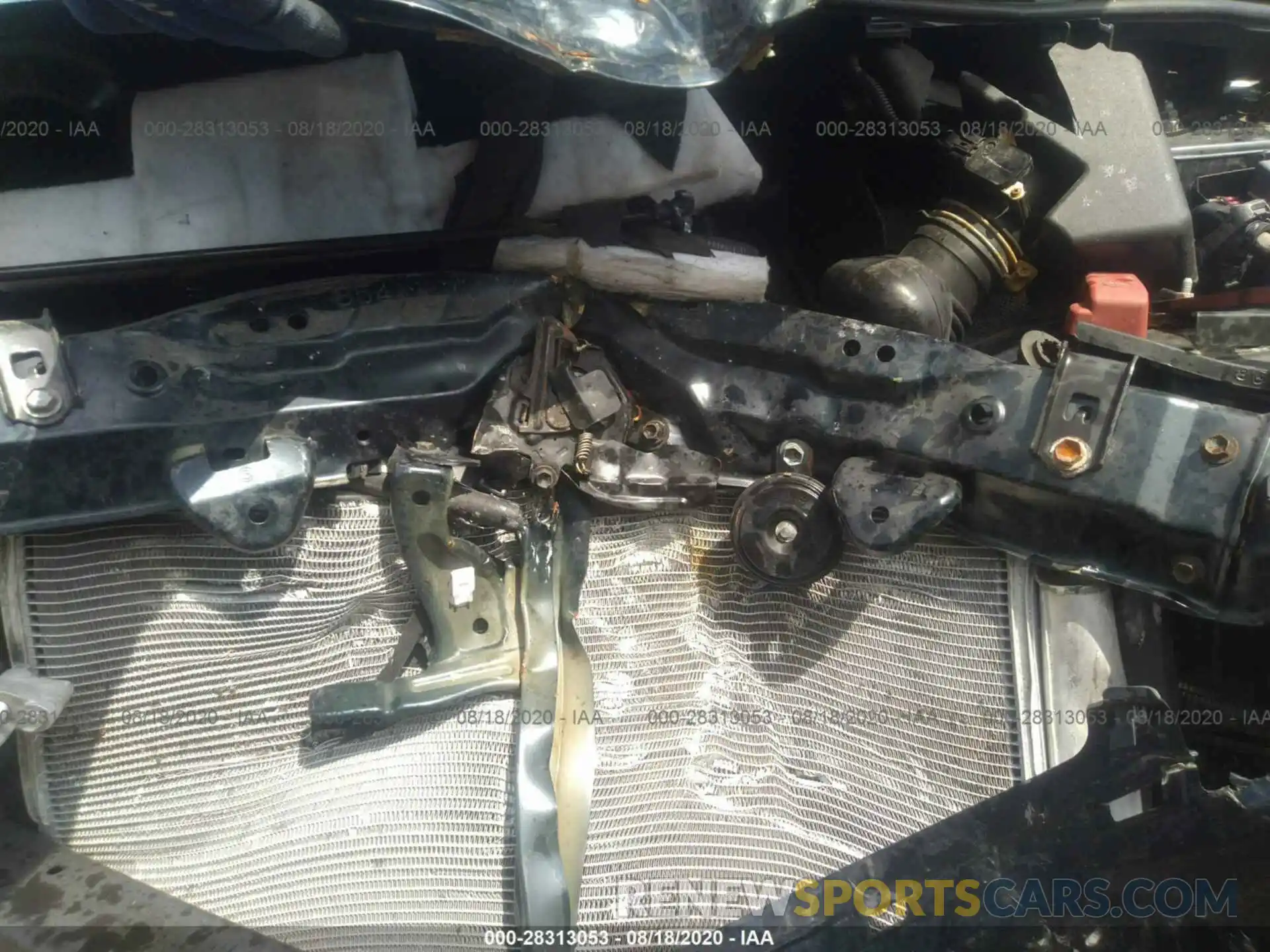 10 Фотография поврежденного автомобиля 2T1BURHE9KC157228 TOYOTA COROLLA 2019