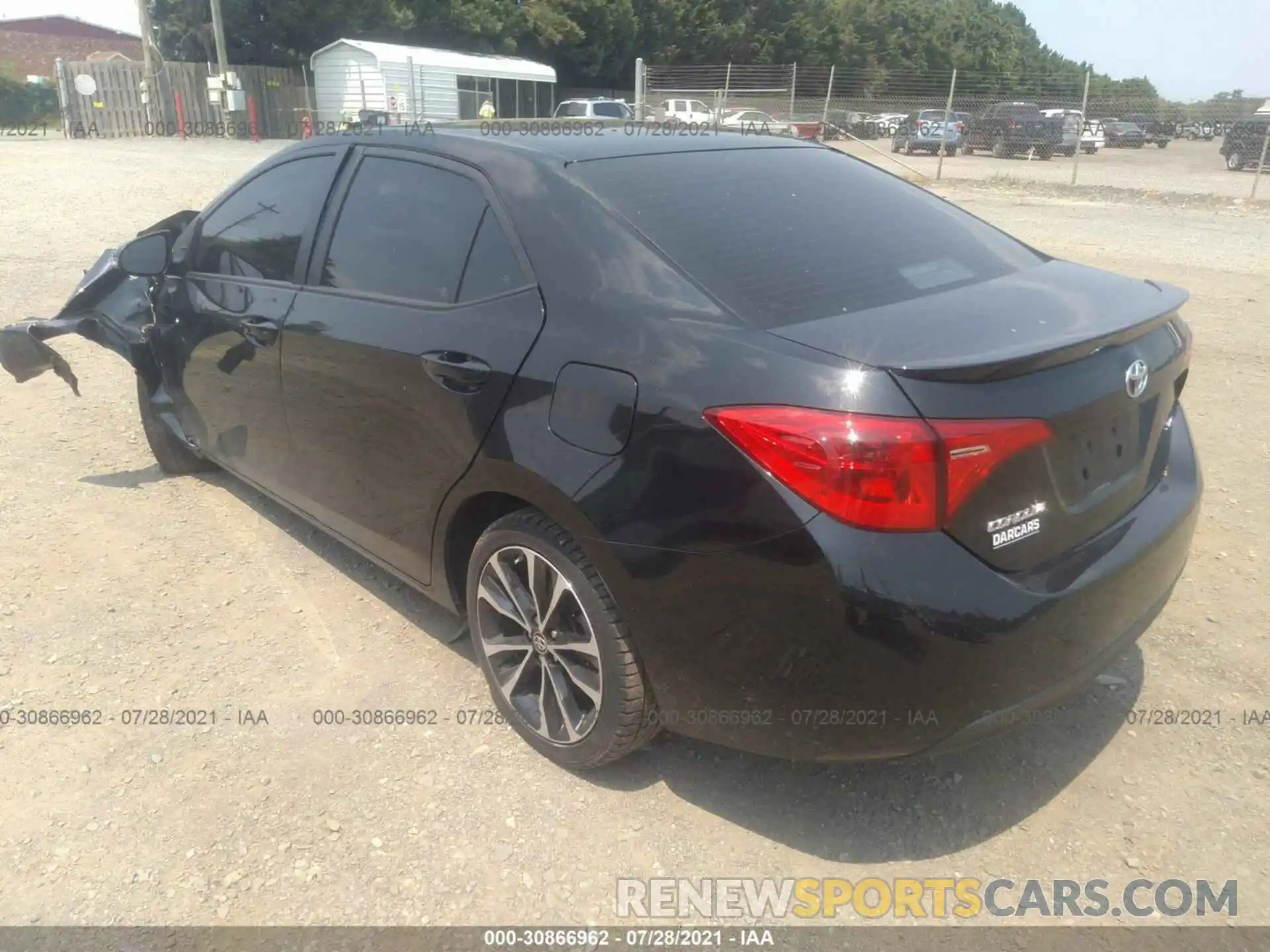 3 Photograph of a damaged car 2T1BURHE9KC157777 TOYOTA COROLLA 2019