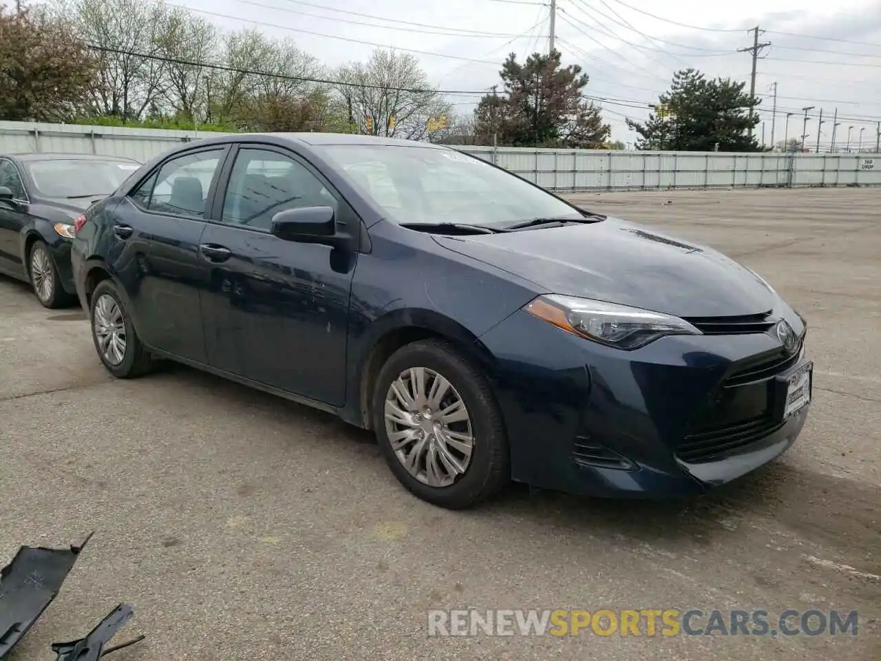 1 Photograph of a damaged car 2T1BURHE9KC158489 TOYOTA COROLLA 2019