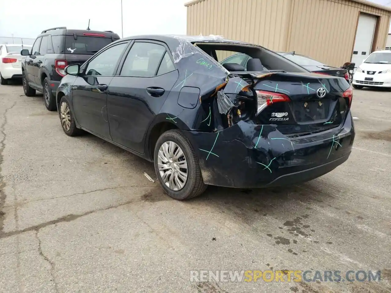 3 Photograph of a damaged car 2T1BURHE9KC158489 TOYOTA COROLLA 2019