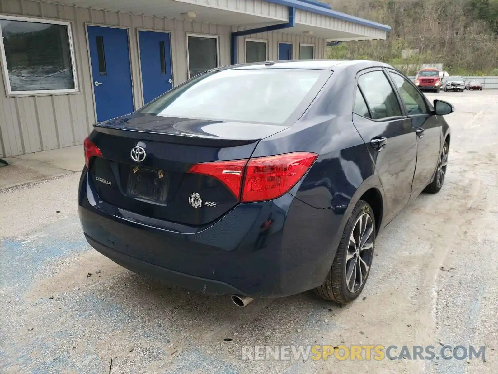 4 Photograph of a damaged car 2T1BURHE9KC158816 TOYOTA COROLLA 2019