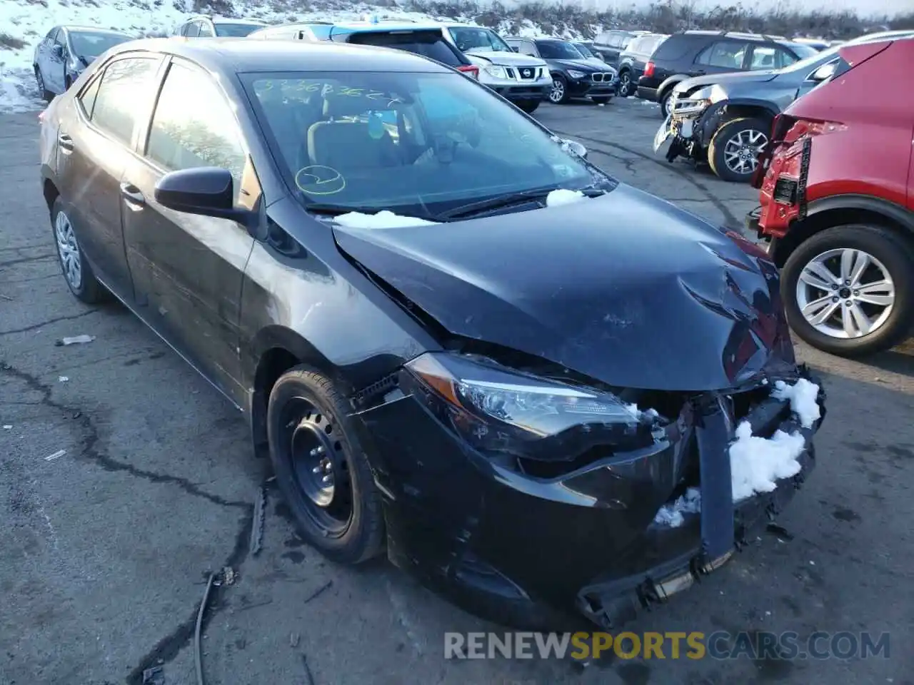 1 Photograph of a damaged car 2T1BURHE9KC158864 TOYOTA COROLLA 2019