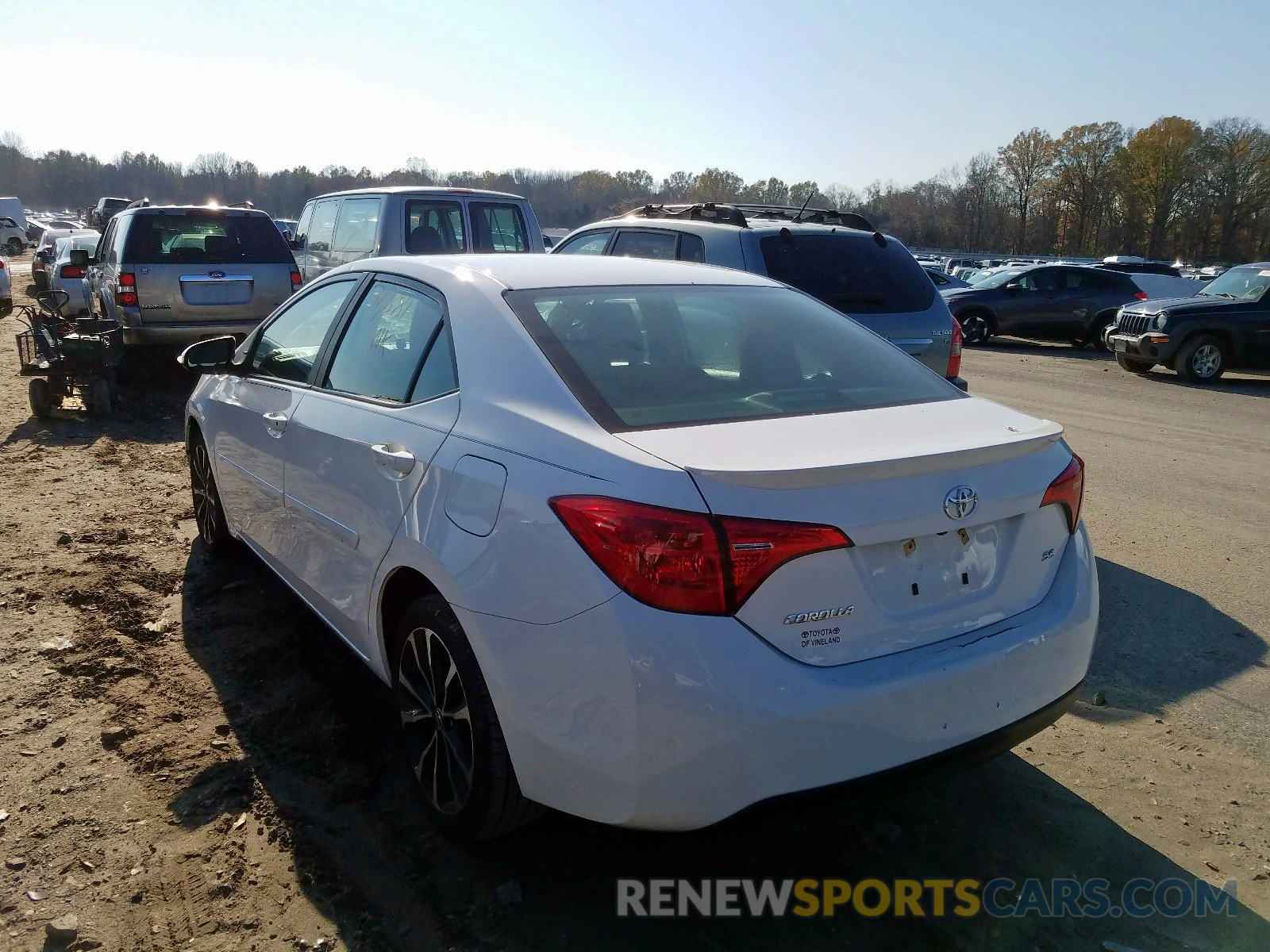 3 Photograph of a damaged car 2T1BURHE9KC158881 TOYOTA COROLLA 2019