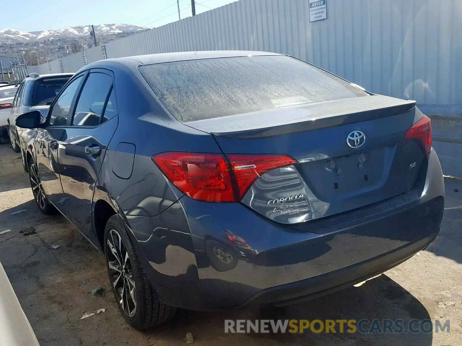 3 Photograph of a damaged car 2T1BURHE9KC161084 TOYOTA COROLLA 2019