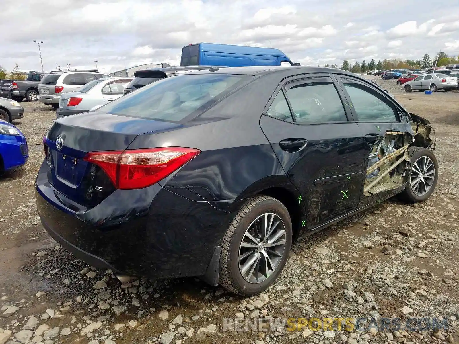 4 Photograph of a damaged car 2T1BURHE9KC161182 TOYOTA COROLLA 2019