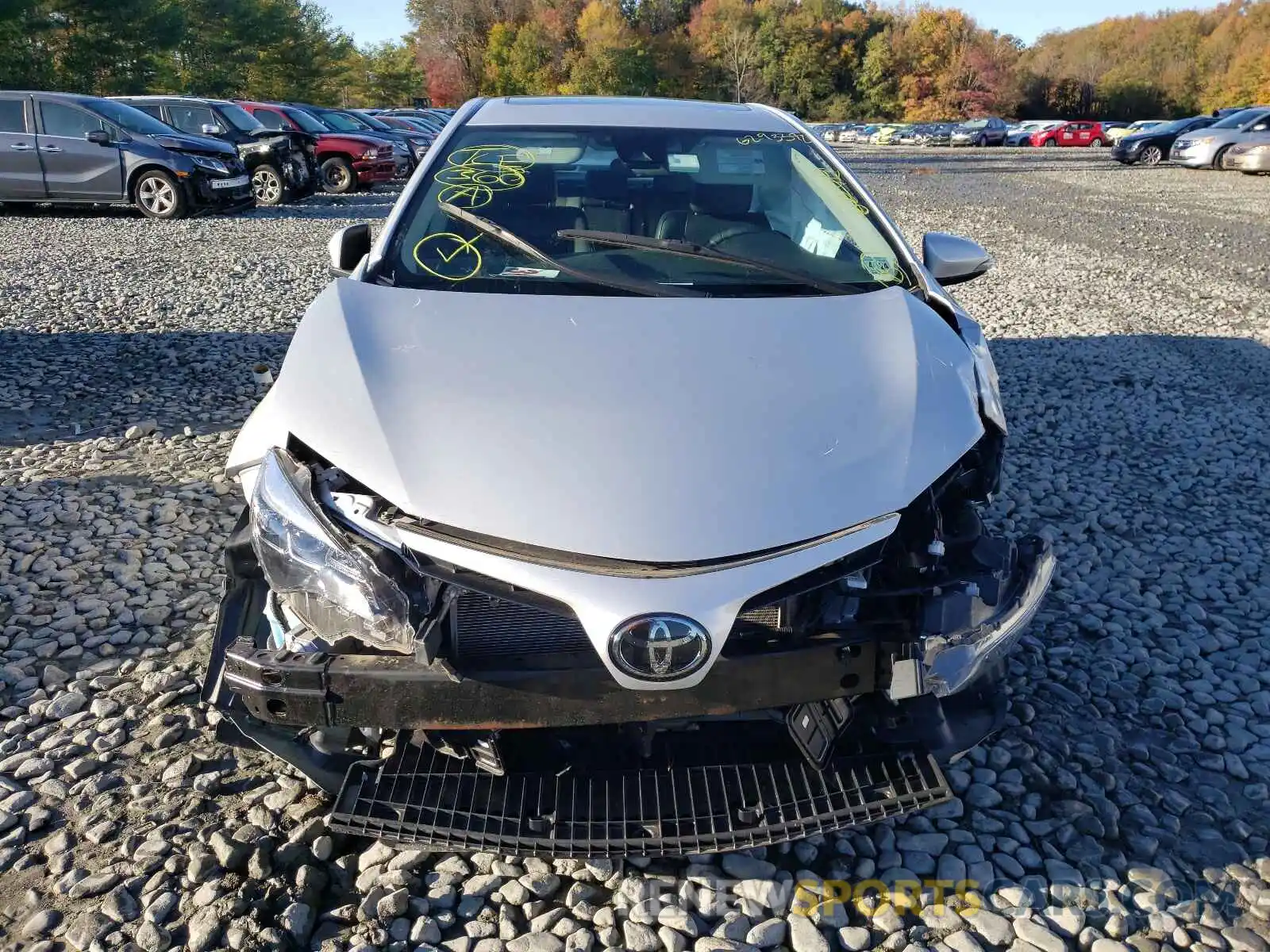 7 Photograph of a damaged car 2T1BURHE9KC162655 TOYOTA COROLLA 2019