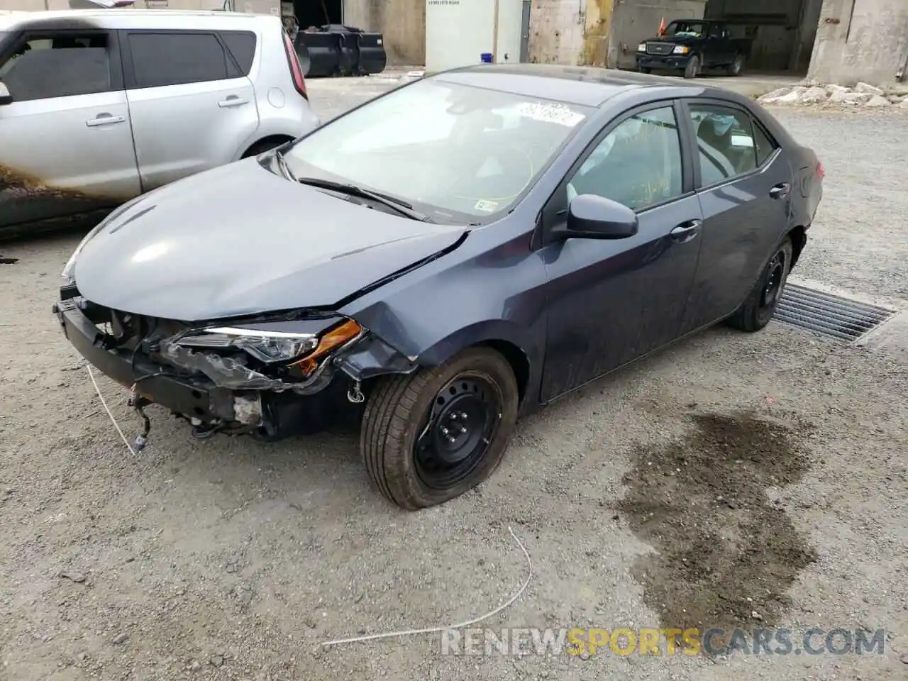 2 Photograph of a damaged car 2T1BURHE9KC163367 TOYOTA COROLLA 2019