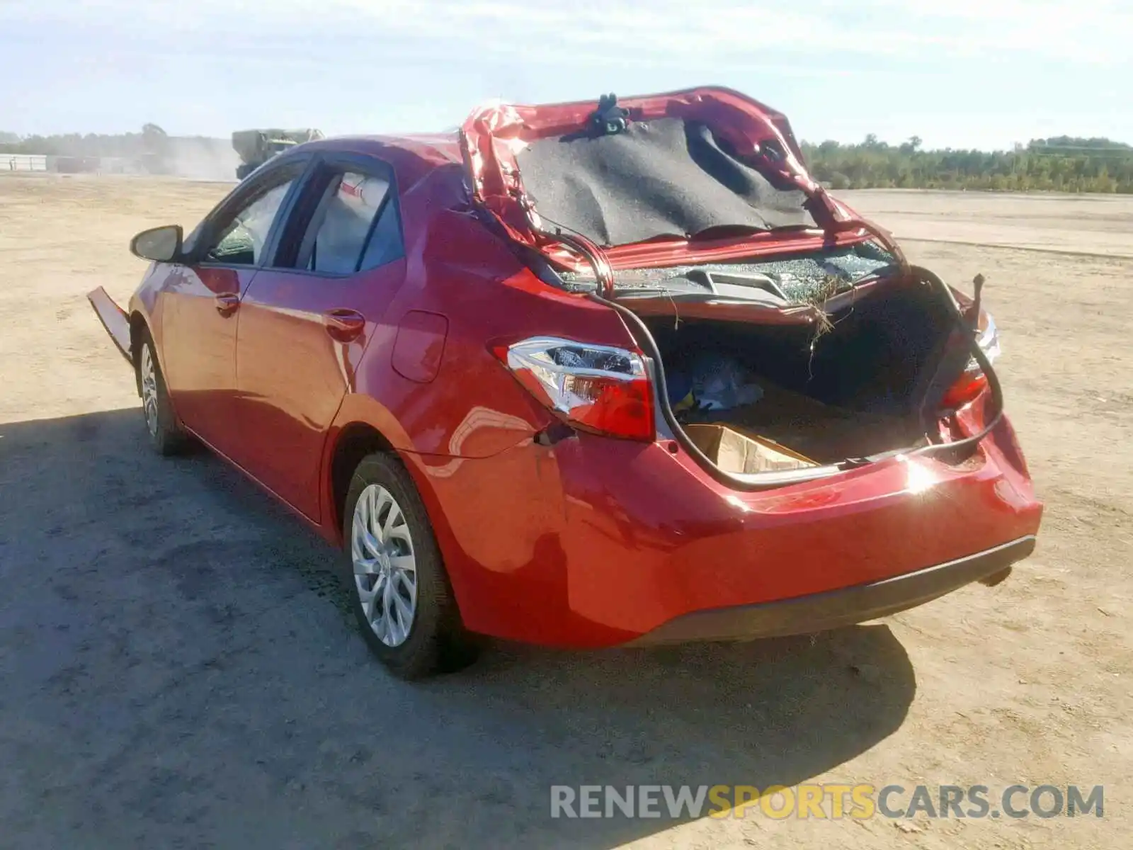 3 Photograph of a damaged car 2T1BURHE9KC163854 TOYOTA COROLLA 2019