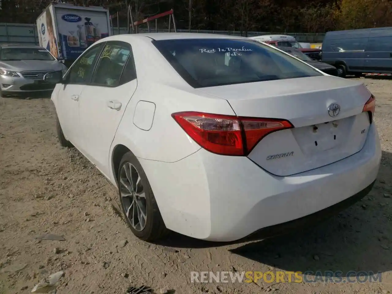 3 Photograph of a damaged car 2T1BURHE9KC164972 TOYOTA COROLLA 2019