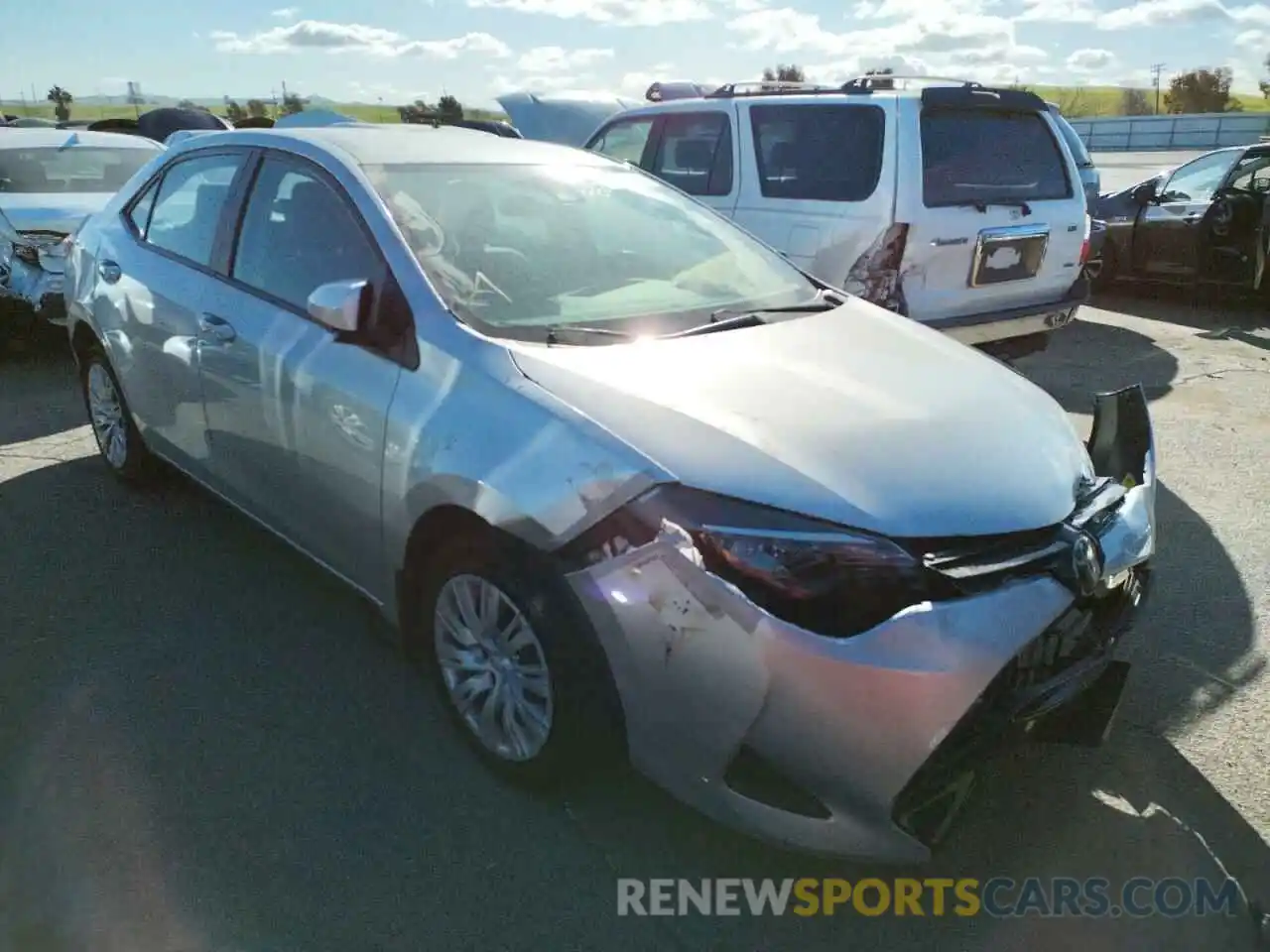 1 Photograph of a damaged car 2T1BURHE9KC165460 TOYOTA COROLLA 2019