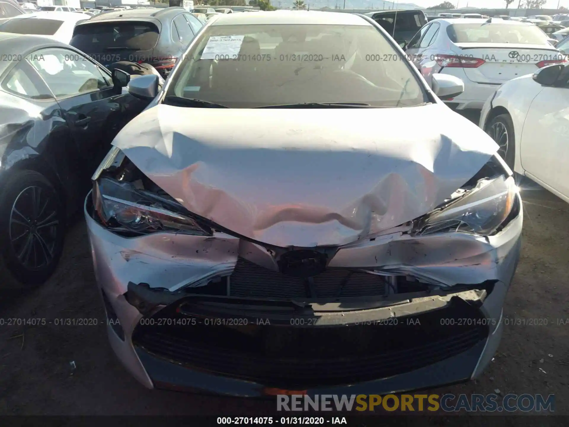 10 Photograph of a damaged car 2T1BURHE9KC167774 TOYOTA COROLLA 2019