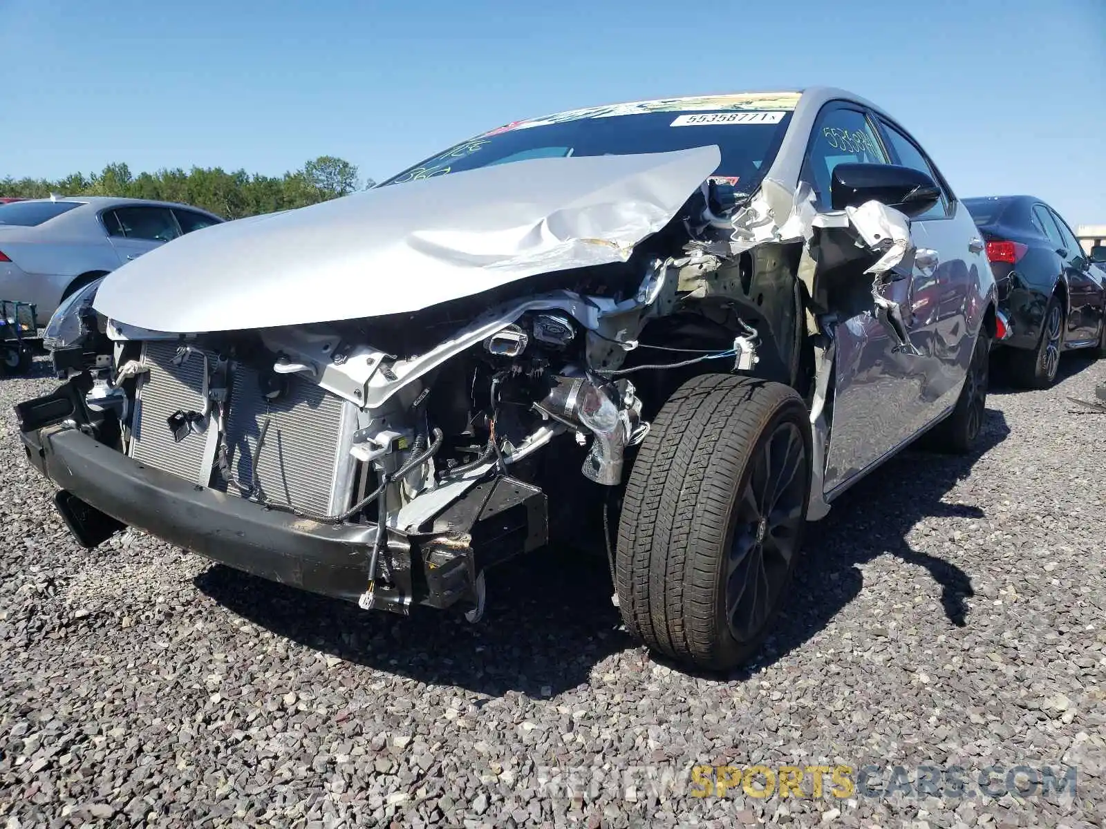 9 Photograph of a damaged car 2T1BURHE9KC169590 TOYOTA COROLLA 2019