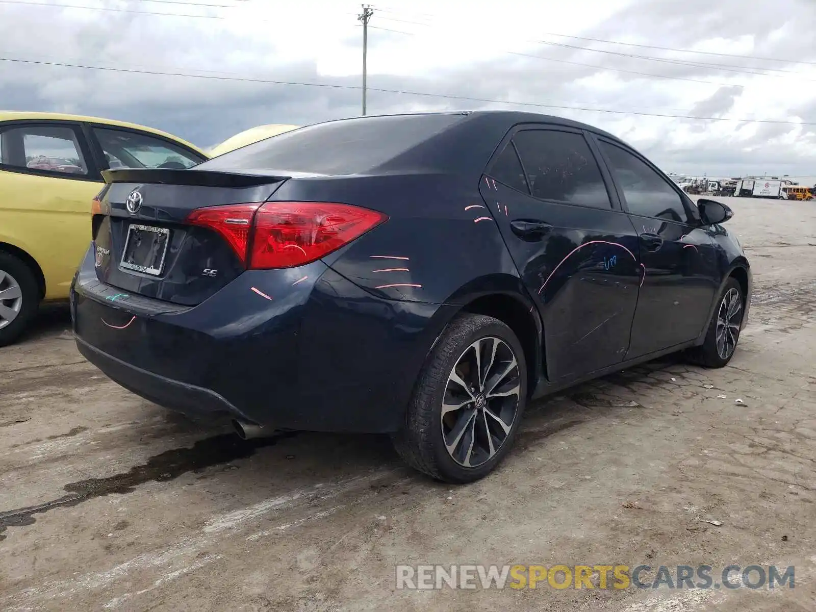 4 Photograph of a damaged car 2T1BURHE9KC171887 TOYOTA COROLLA 2019