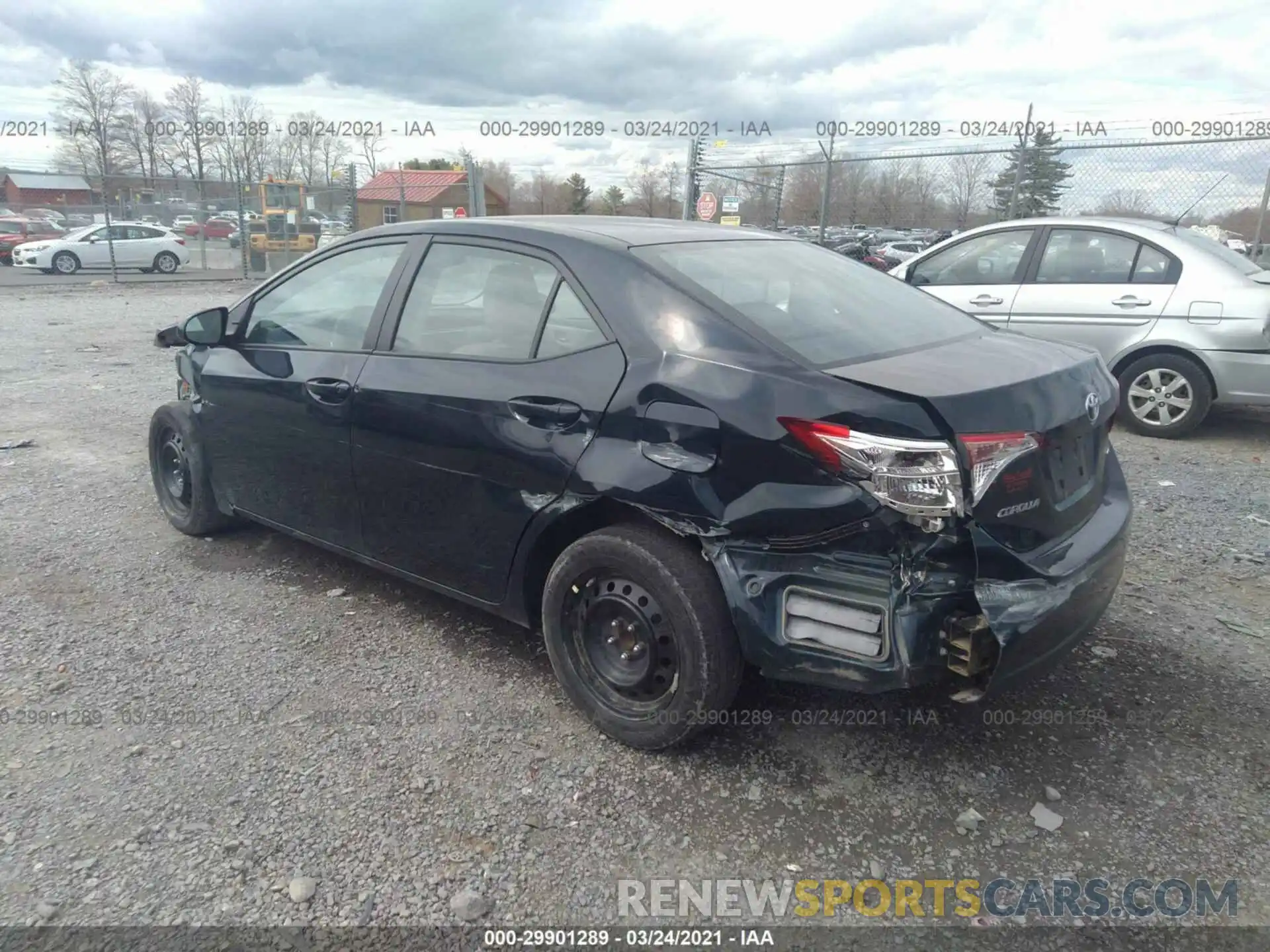 3 Photograph of a damaged car 2T1BURHE9KC173929 TOYOTA COROLLA 2019