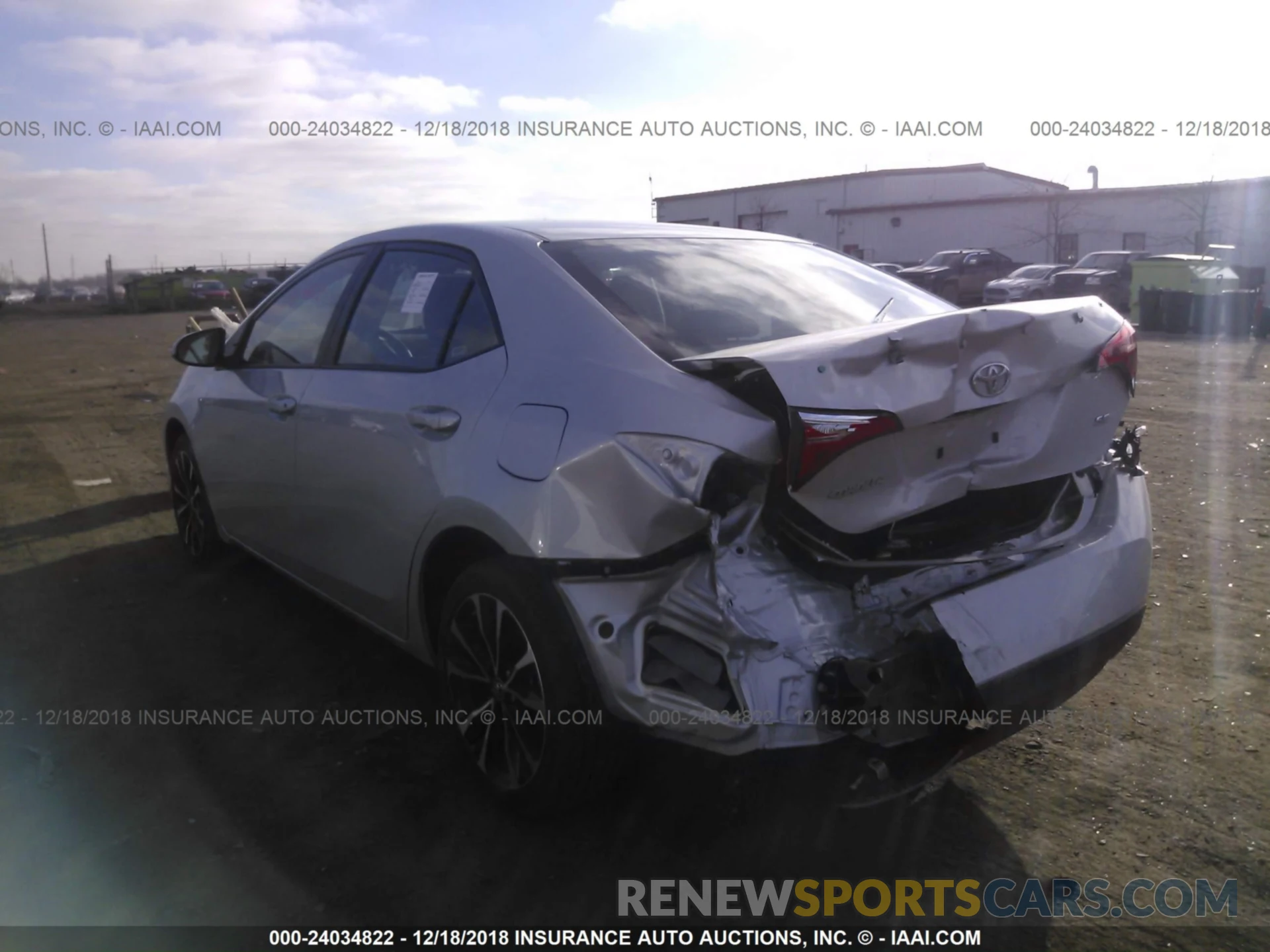 3 Photograph of a damaged car 2T1BURHE9KC174174 Toyota Corolla 2019