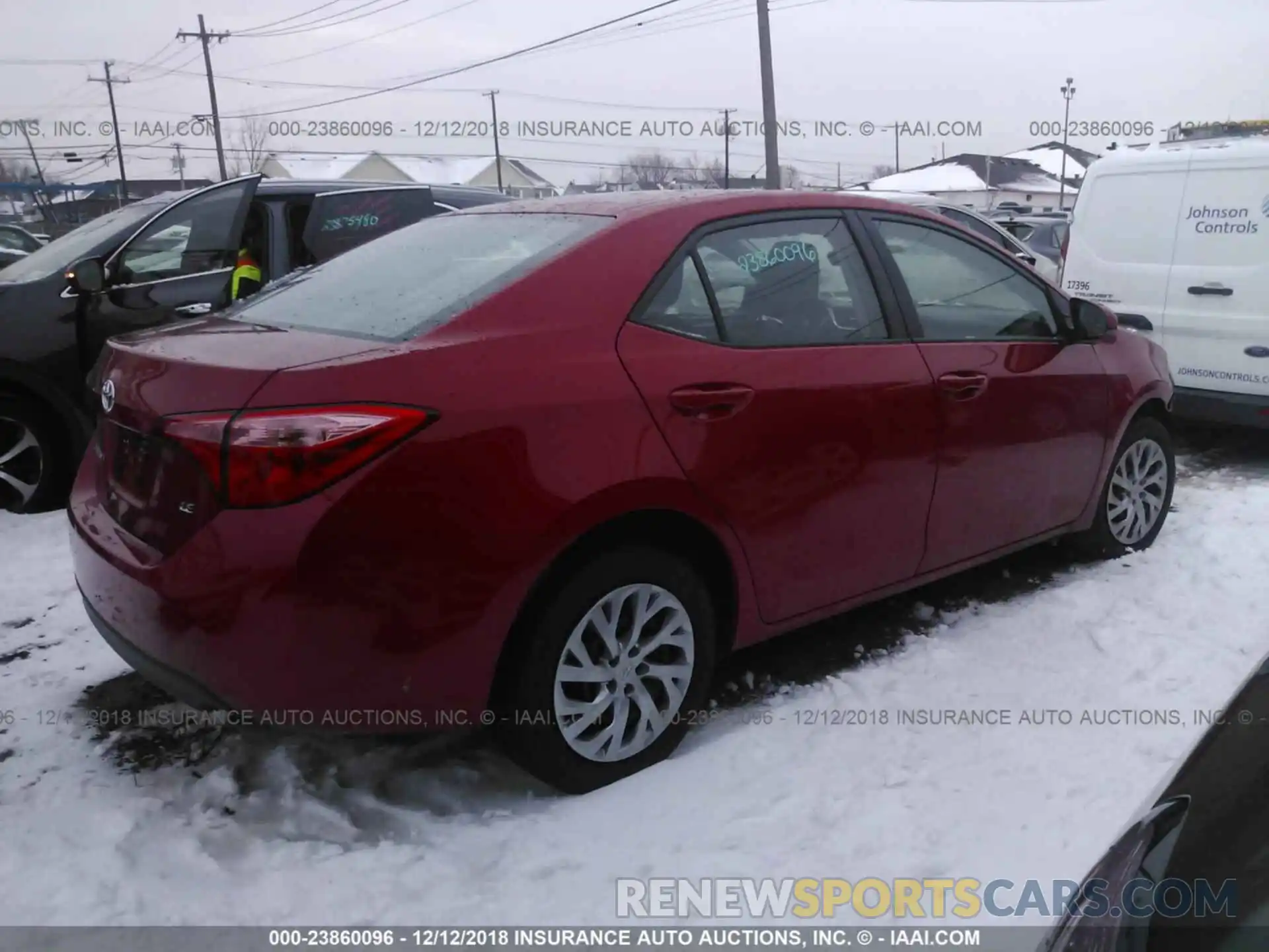 4 Photograph of a damaged car 2T1BURHE9KC175261 TOYOTA COROLLA 2019