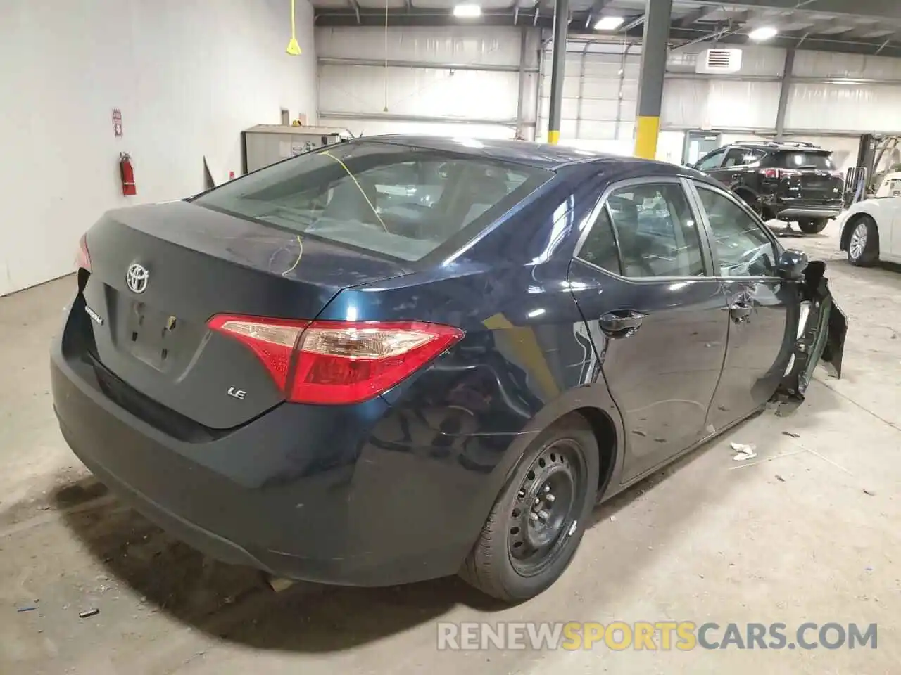 4 Photograph of a damaged car 2T1BURHE9KC176863 TOYOTA COROLLA 2019