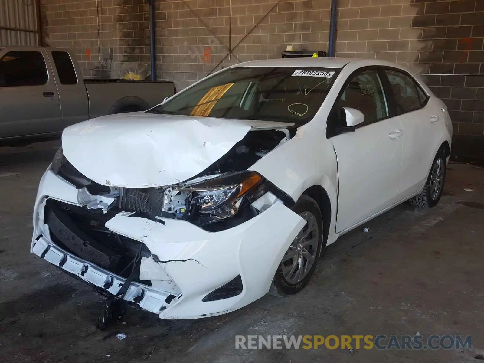 2 Photograph of a damaged car 2T1BURHE9KC176992 TOYOTA COROLLA 2019