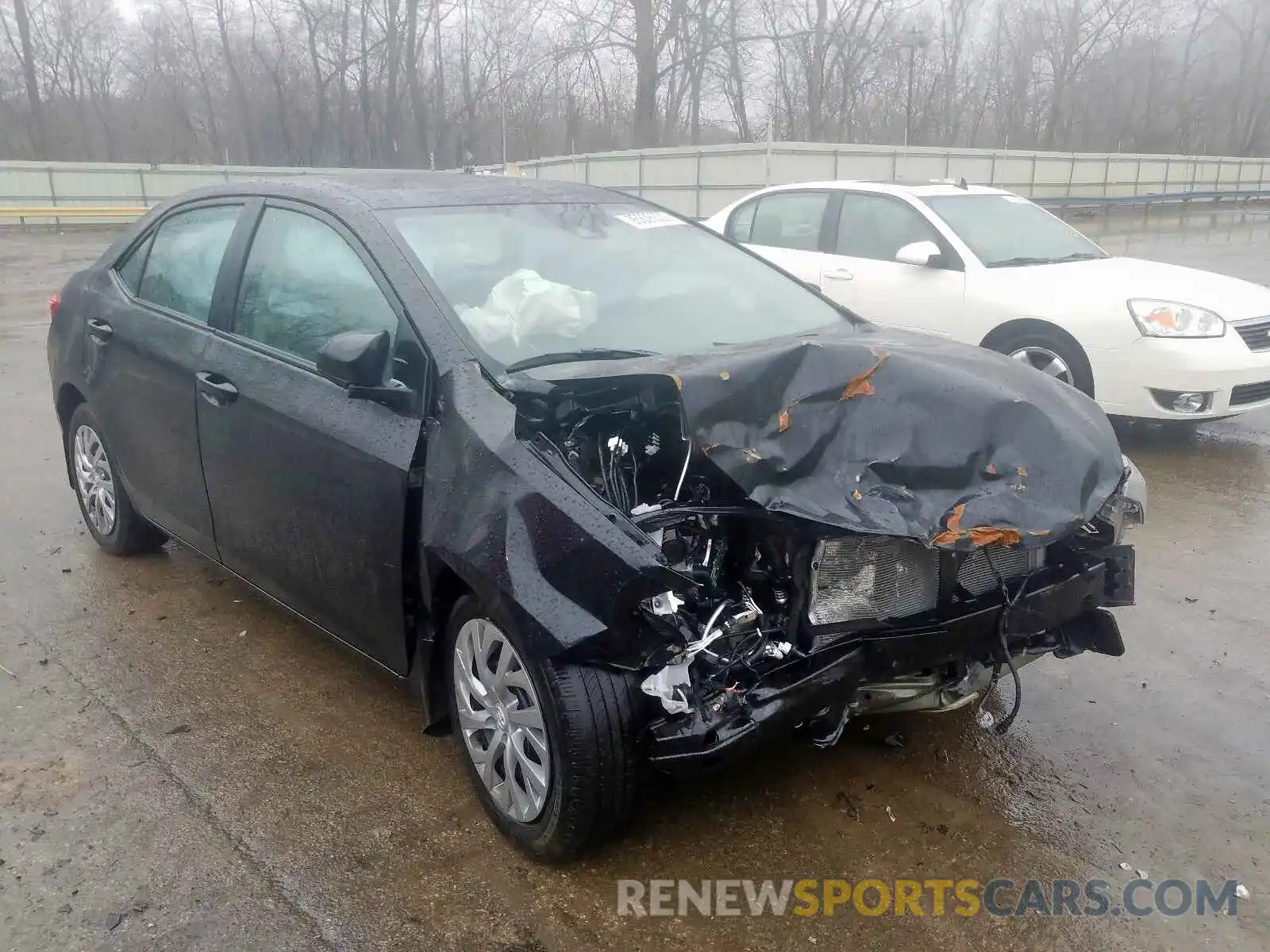 1 Photograph of a damaged car 2T1BURHE9KC179469 TOYOTA COROLLA 2019