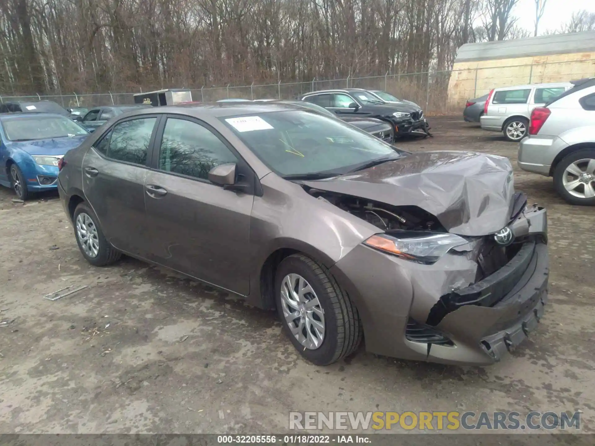 1 Photograph of a damaged car 2T1BURHE9KC180475 TOYOTA COROLLA 2019