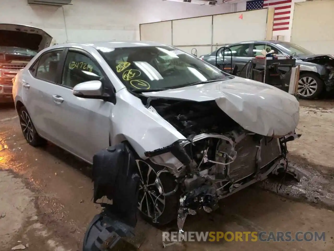 1 Photograph of a damaged car 2T1BURHE9KC180945 TOYOTA COROLLA 2019