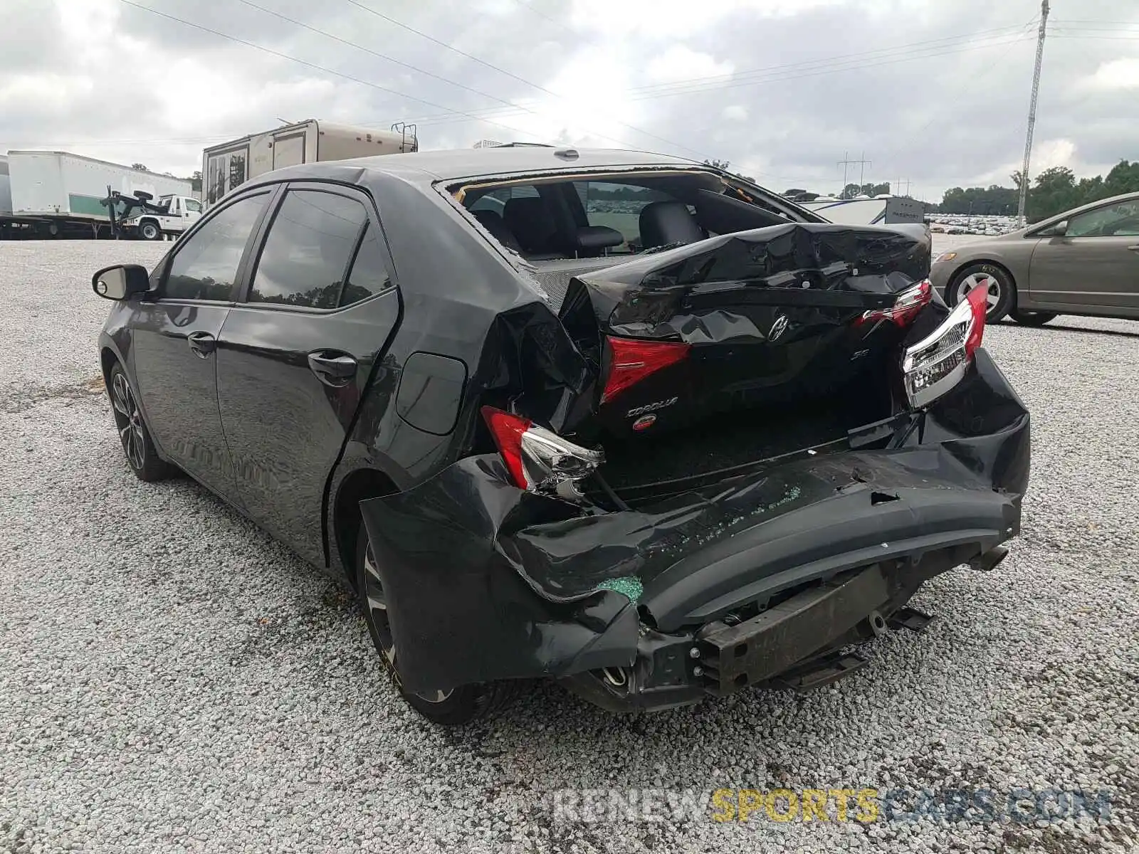 3 Photograph of a damaged car 2T1BURHE9KC180962 TOYOTA COROLLA 2019